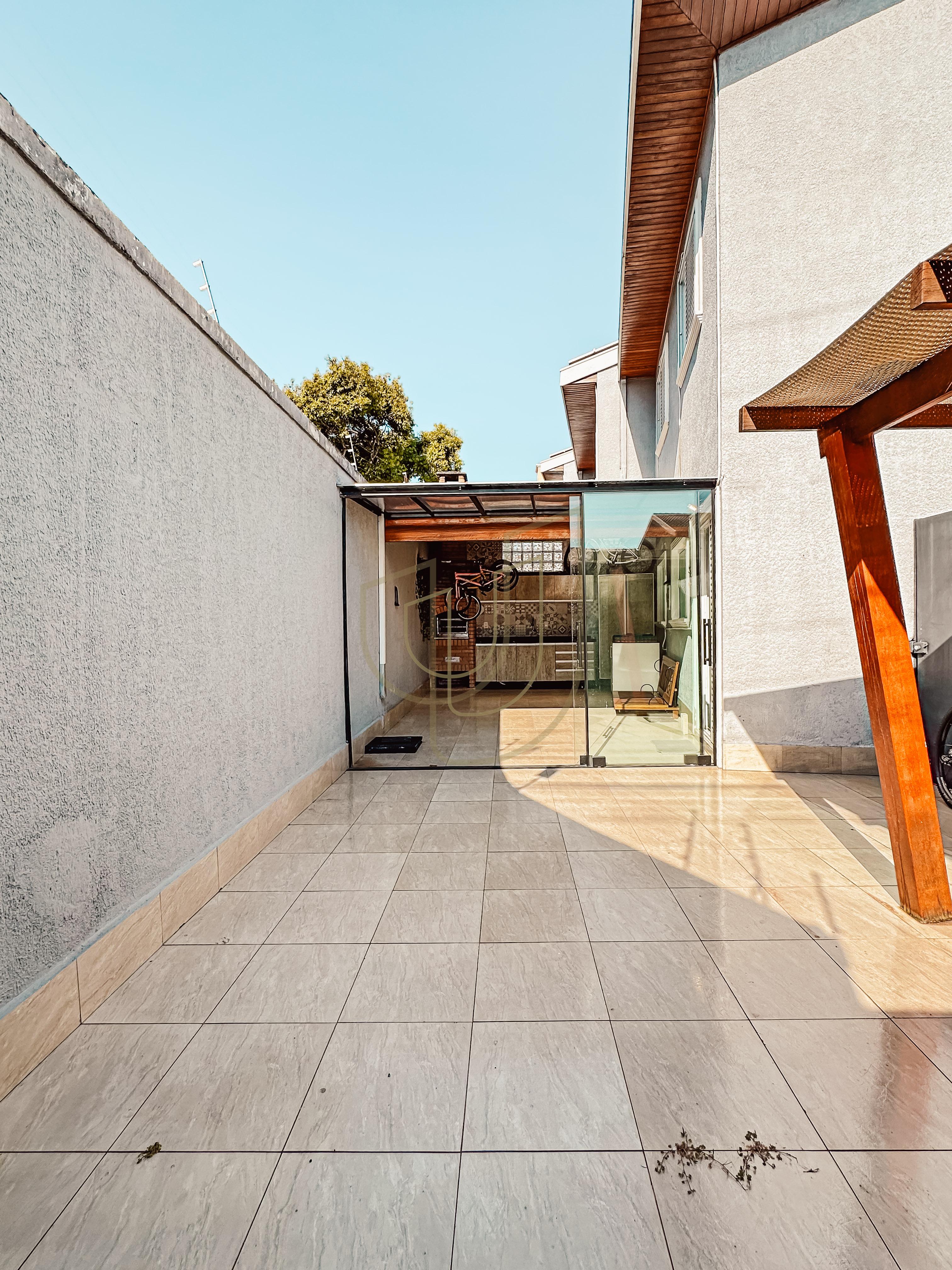 Casa com 3 Dormit&oacute;rios no Condominio Residencial Pablo Picasso Rua Aimbire São José dos Campos - 