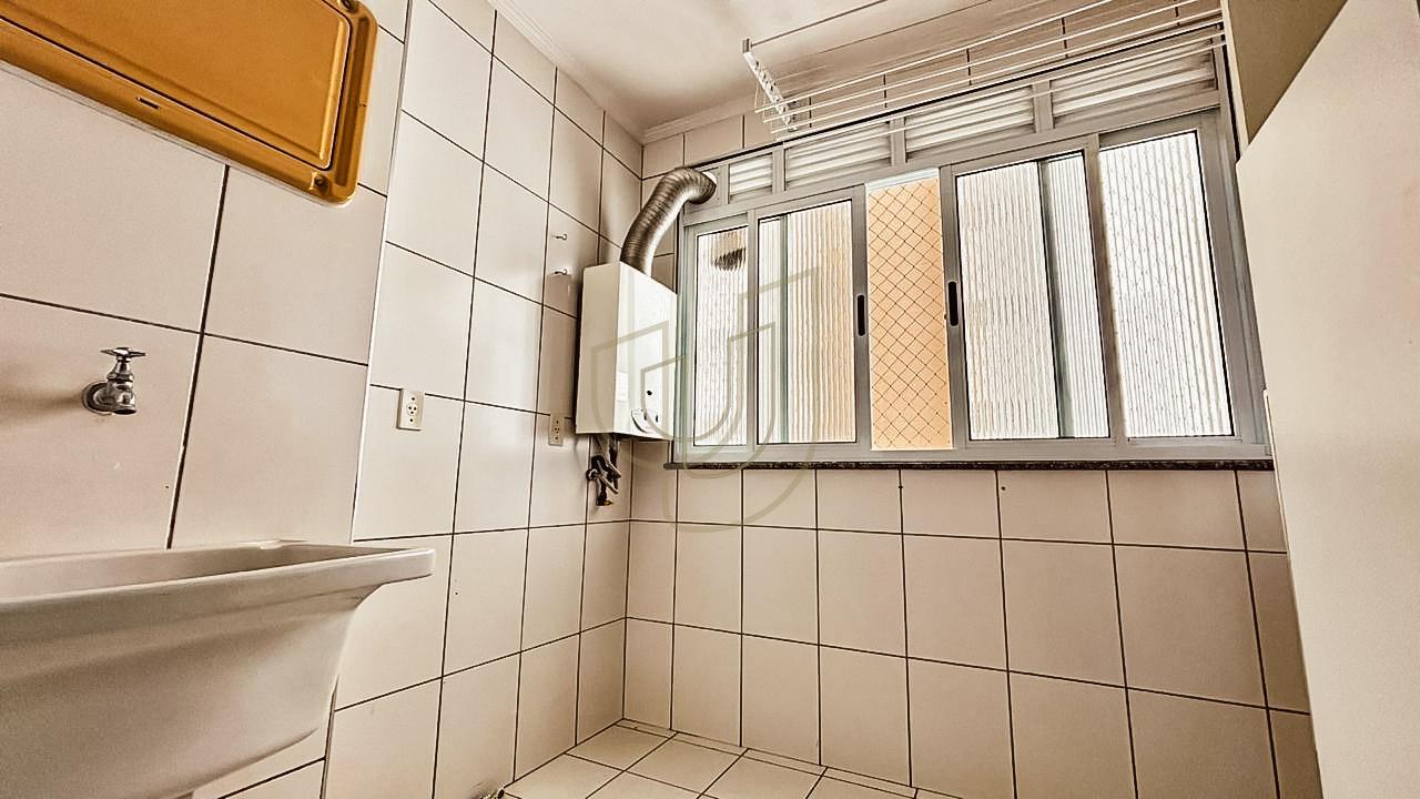 Apartamento com 2 Su&iacute;tes no Condom&iacute;nio Residencial Paloma Rua do Aruana São José dos Campos - 