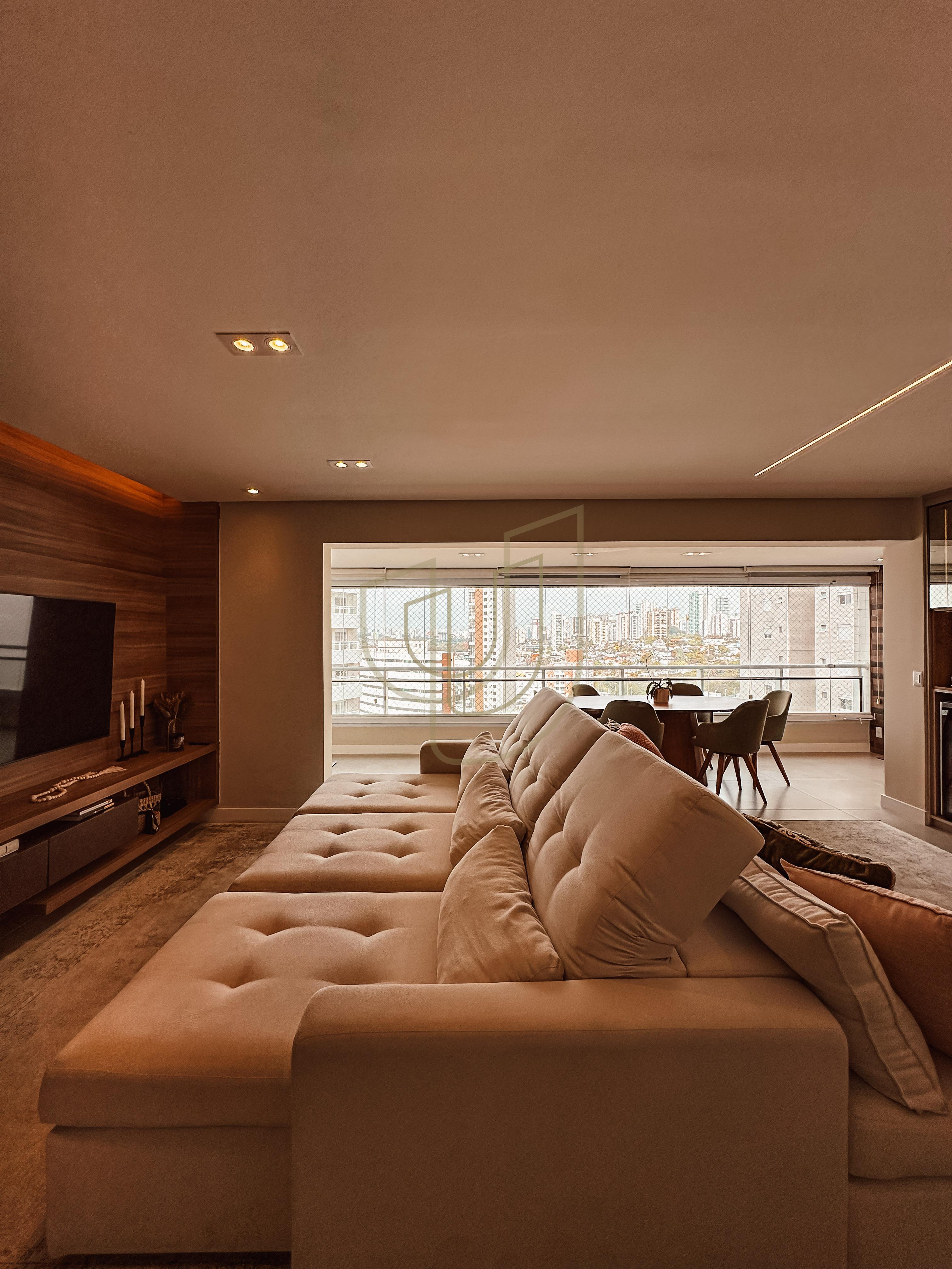 Apartamento com 3 Su&iacute;tes no Grand Club Vila Ema Rua Francisco Ricci São José dos Campos - 