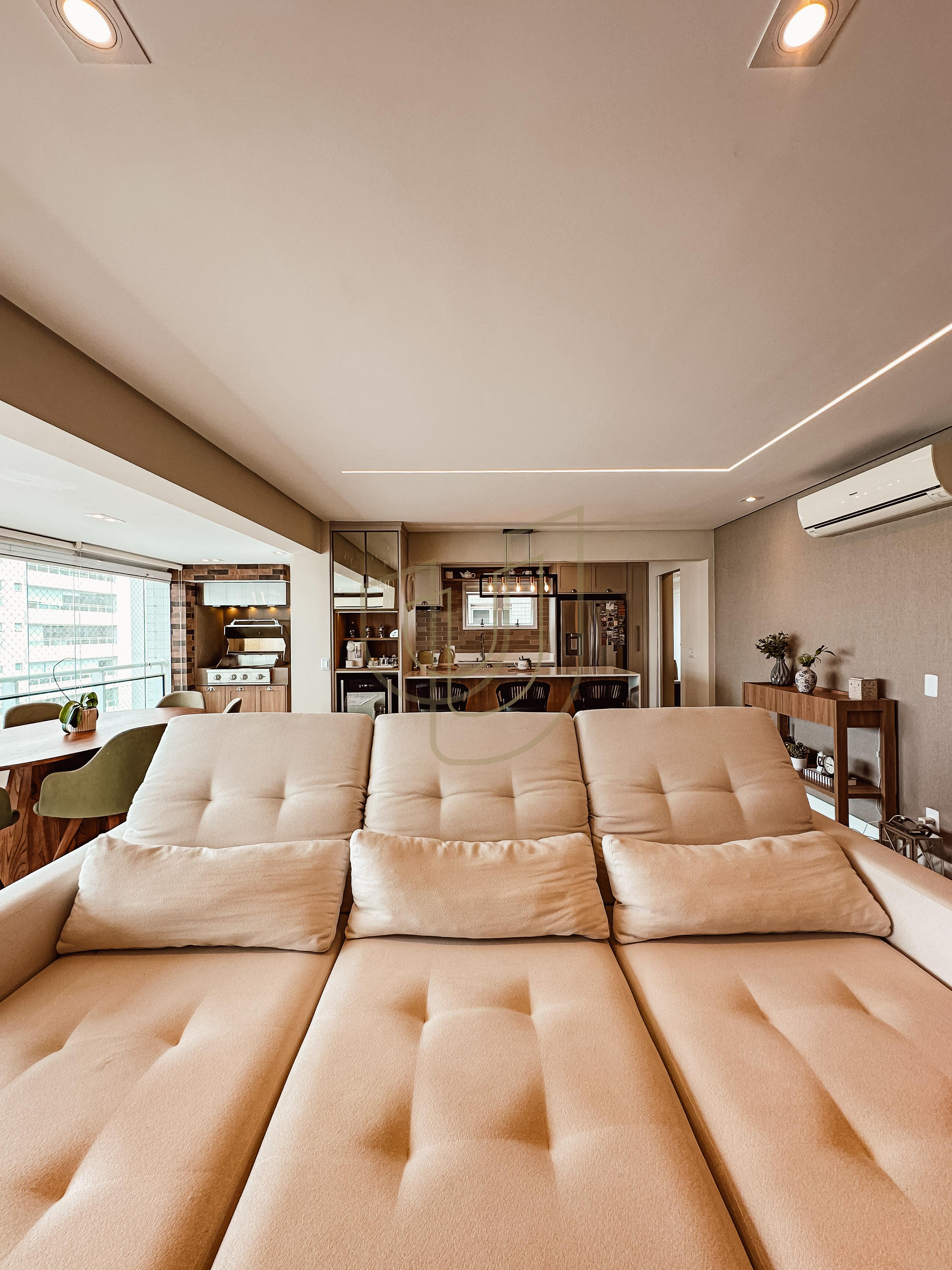 Apartamento com 3 Su&iacute;tes no Grand Club Vila Ema Rua Francisco Ricci São José dos Campos - 