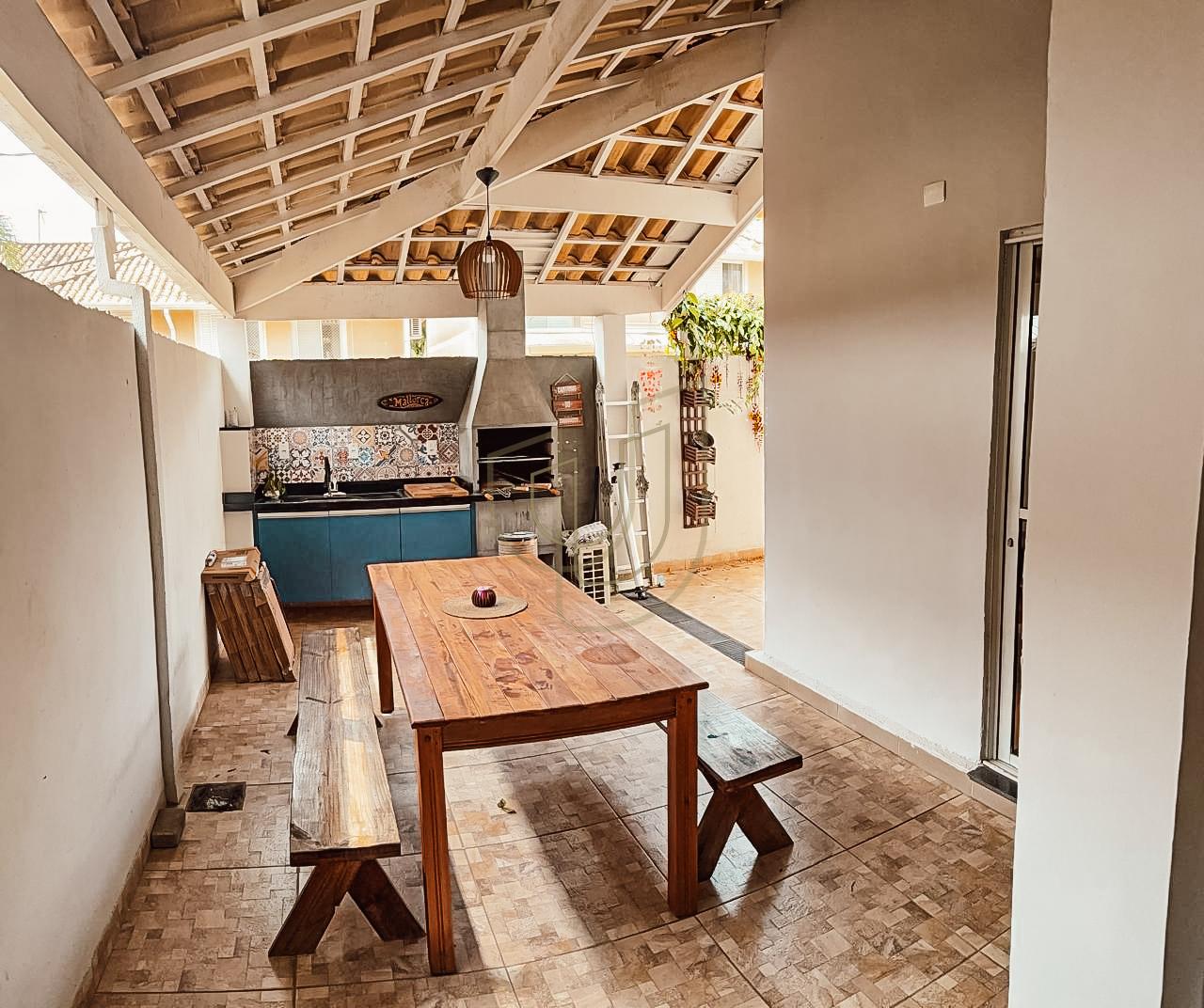 Casa com 3 Dormit&oacute;rios no Condom&iacute;nio Dei Fiori Avenida Papa João Paulo II São José dos Campos - 