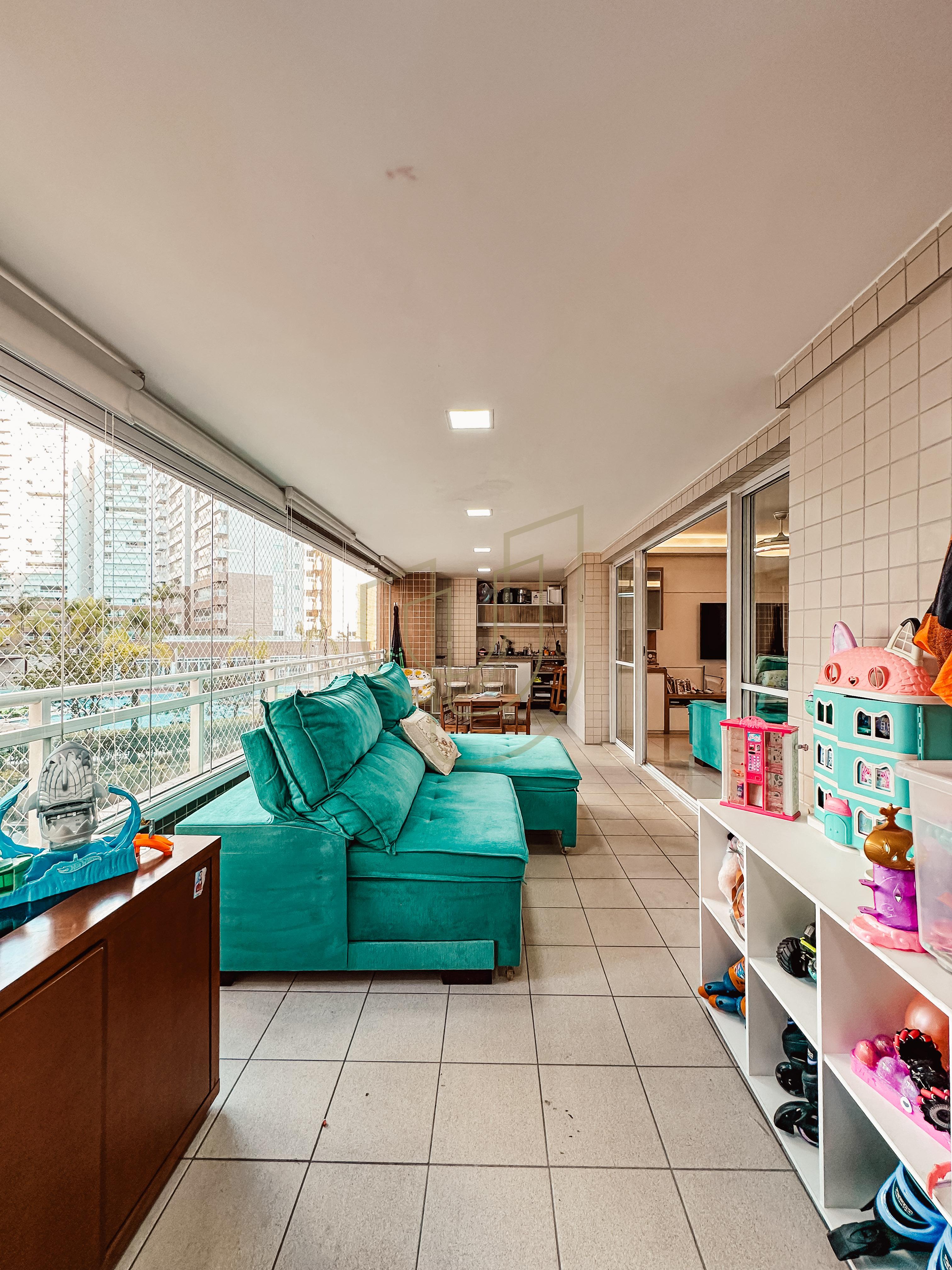 Apartamento com 3 Su&iacute;tes no Grand Club Vila Ema Rua Francisco Ricci São José dos Campos - 