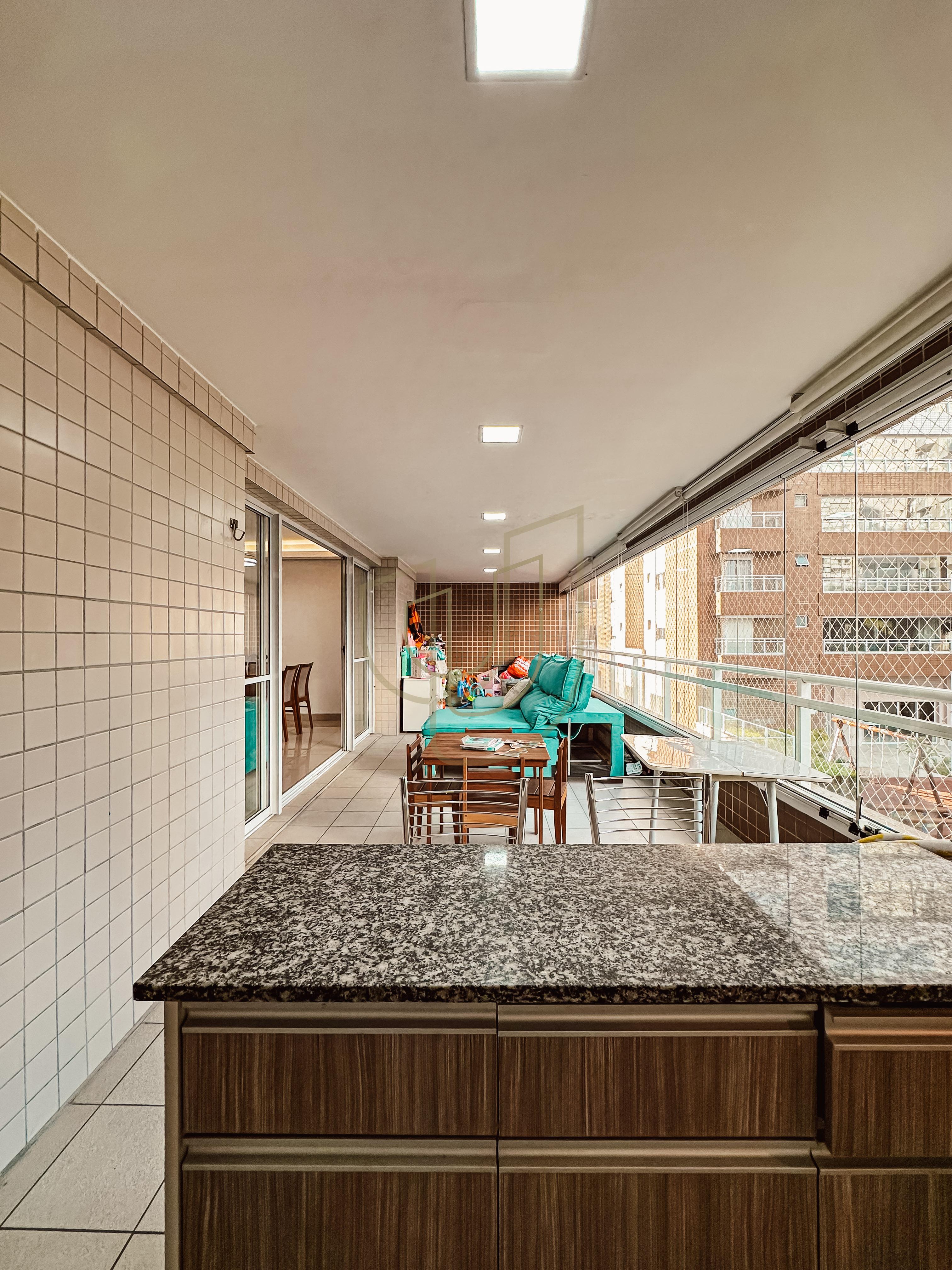 Apartamento com 3 Su&iacute;tes no Grand Club Vila Ema Rua Francisco Ricci São José dos Campos - 