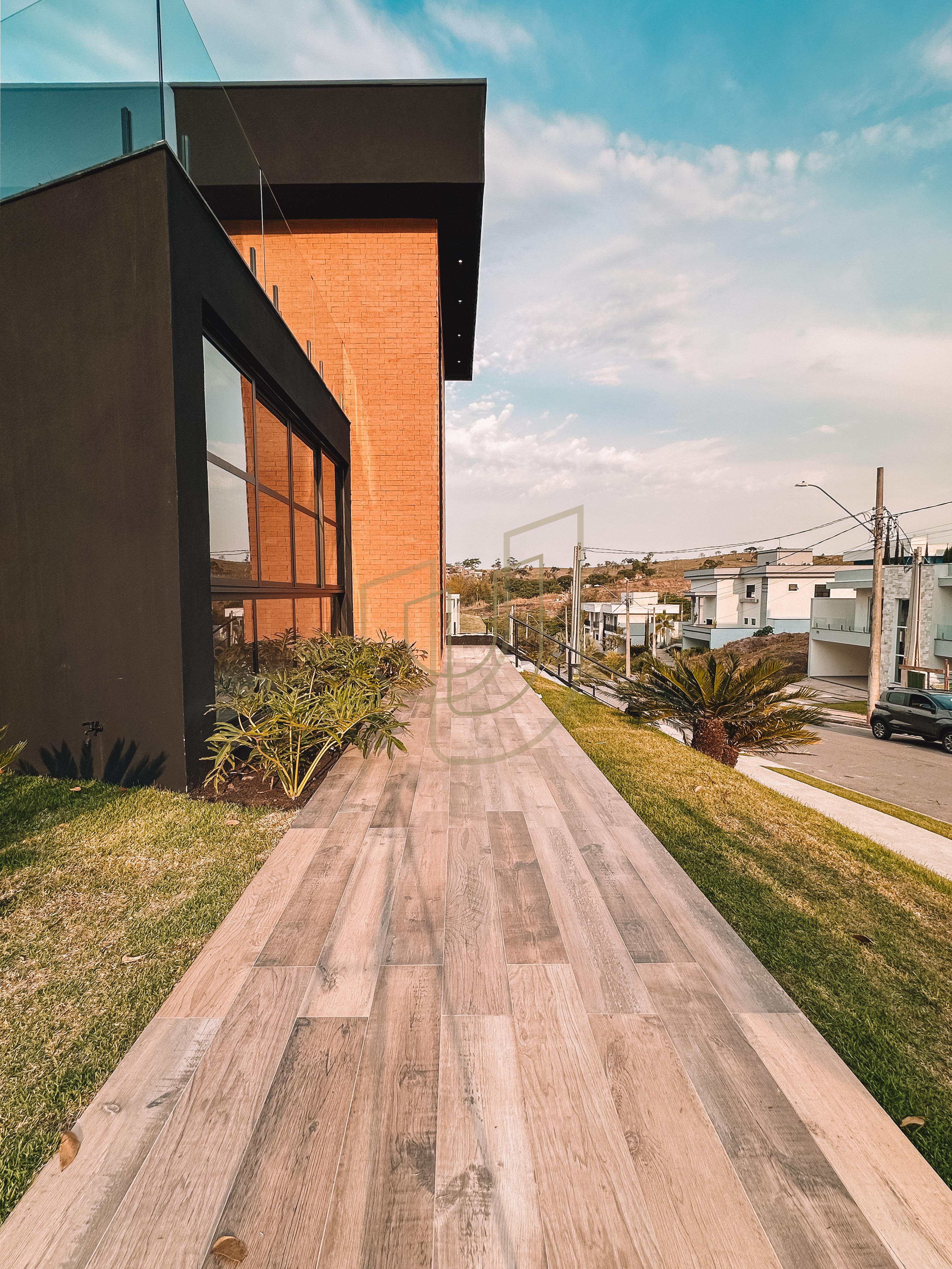 Casa com 3 Su&iacute;tes no Condom&iacute;nio Verana Avenida Glaudiston Pereira de Oliveira São José dos Campos - 