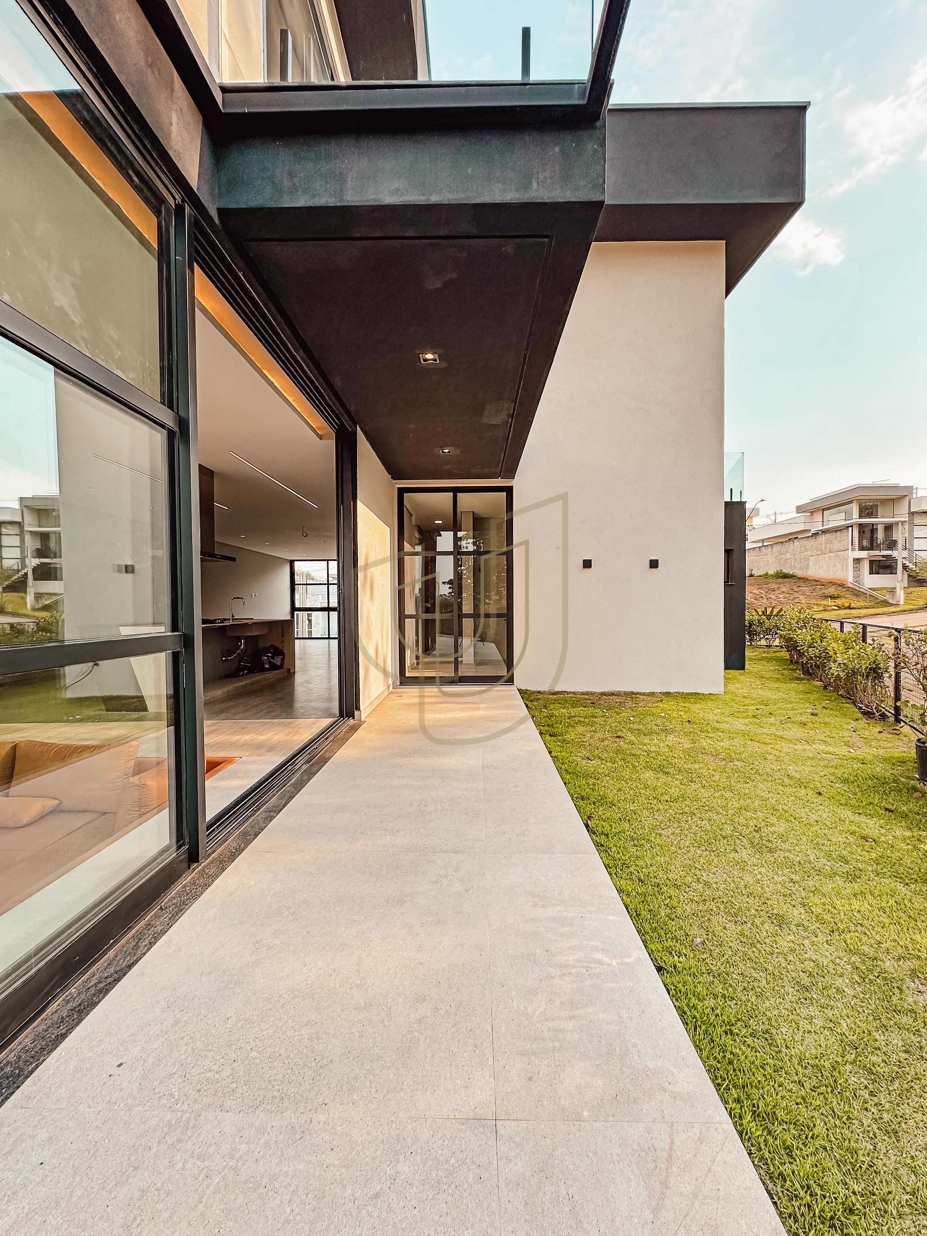 Casa com 3 Su&iacute;tes no Condom&iacute;nio Verana Avenida Glaudiston Pereira de Oliveira São José dos Campos - 