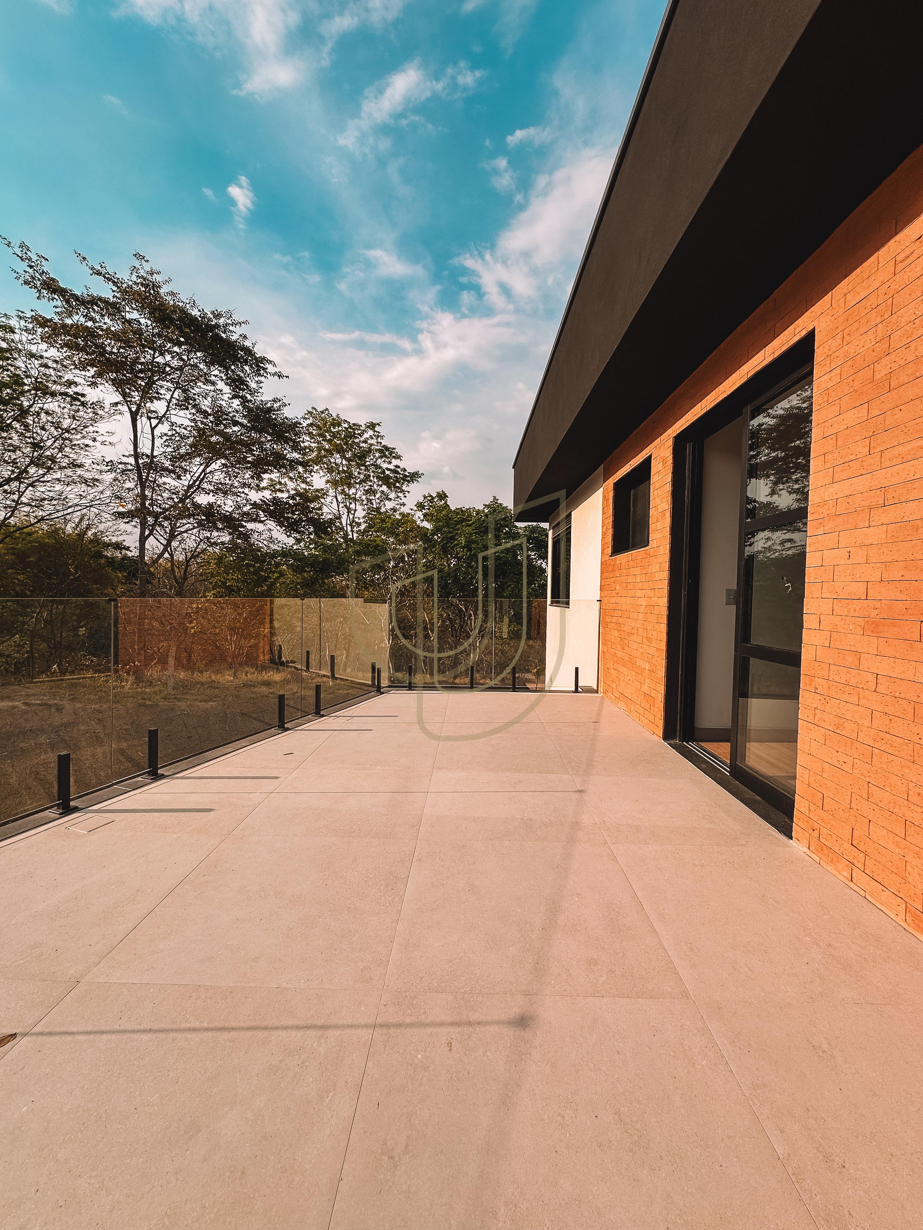 Casa com 3 Su&iacute;tes no Condom&iacute;nio Verana Avenida Glaudiston Pereira de Oliveira São José dos Campos - 