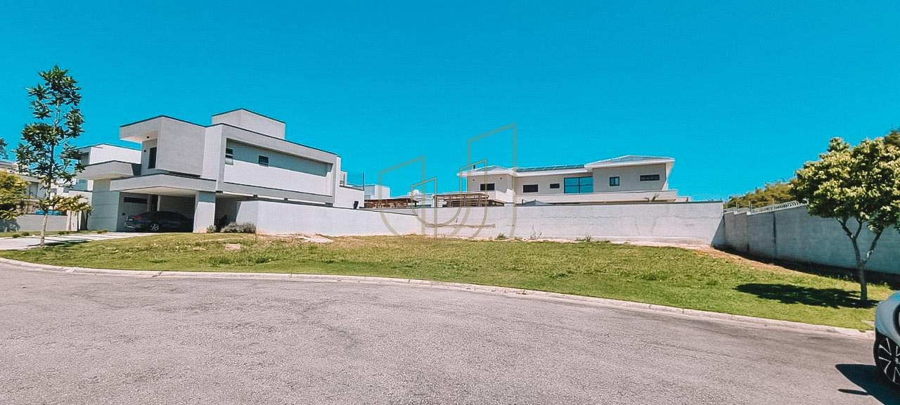 Terreno de 729 m&sup2; no Condom&iacute;nio Mont Blanc Rua Doutor Gaspare Jesus de Martini São José dos Campos - 