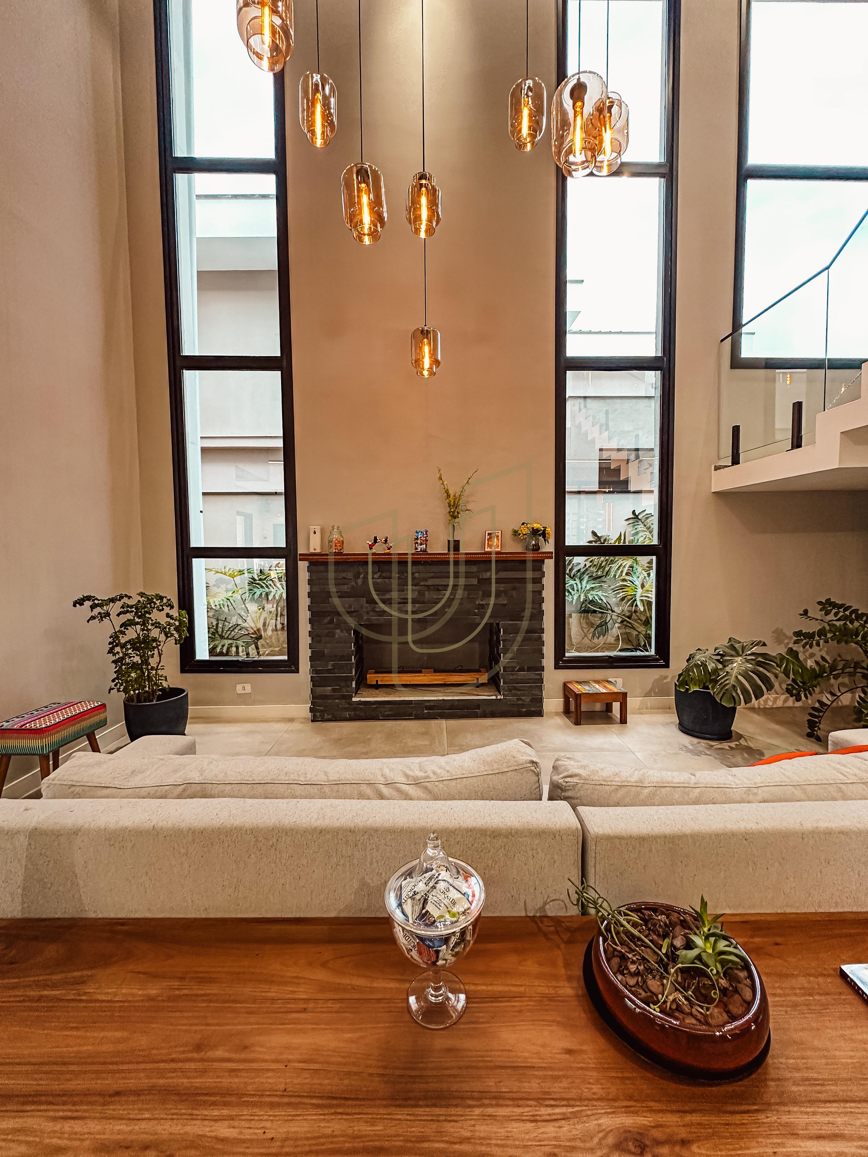 Casa com 4 Su&iacute;tes no Condom&iacute;nio Reserva da Barra Rua Trancoso São José dos Campos - 