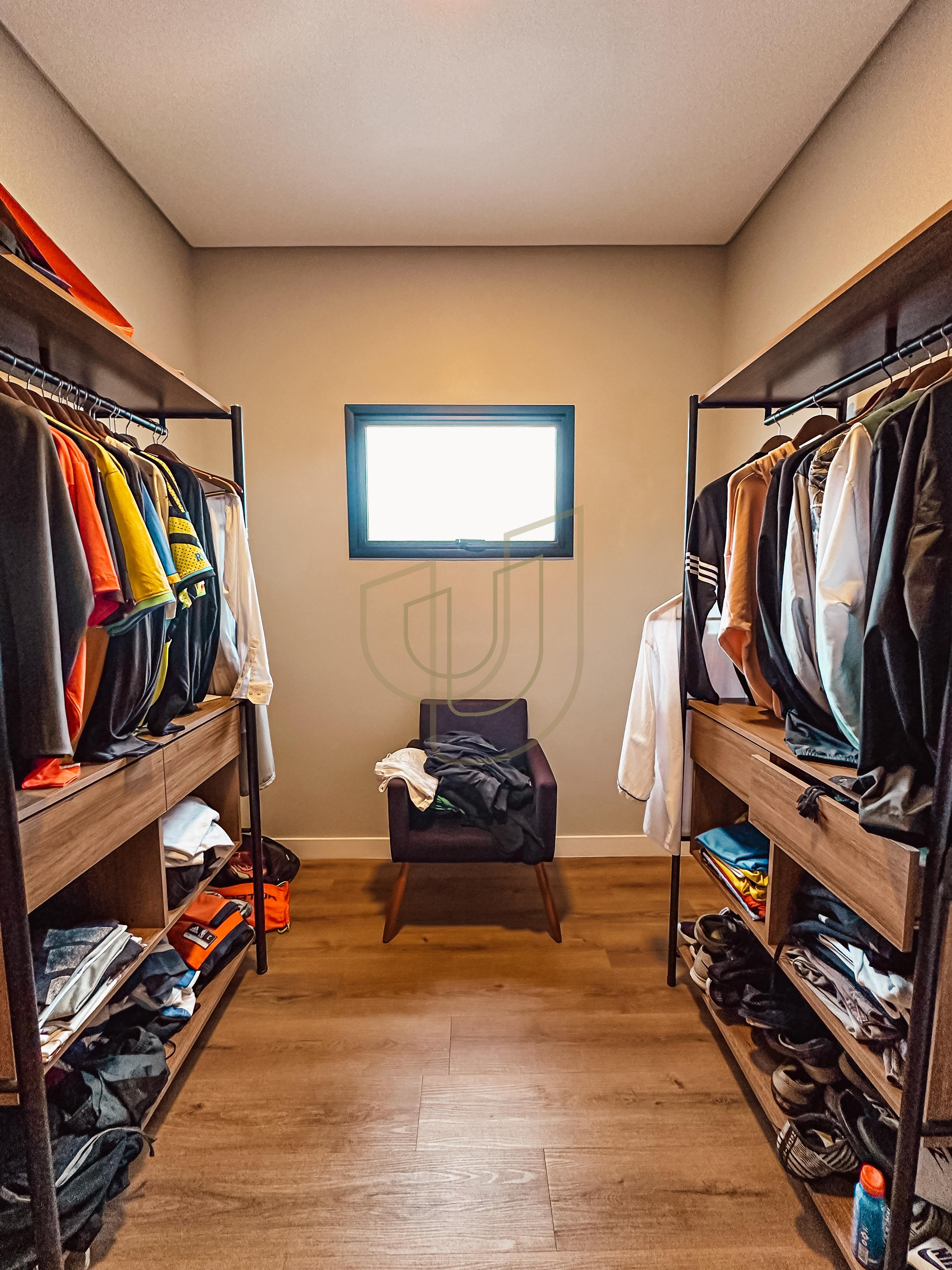 Casa com 4 Su&iacute;tes no Condom&iacute;nio Reserva da Barra Rua Trancoso São José dos Campos - 