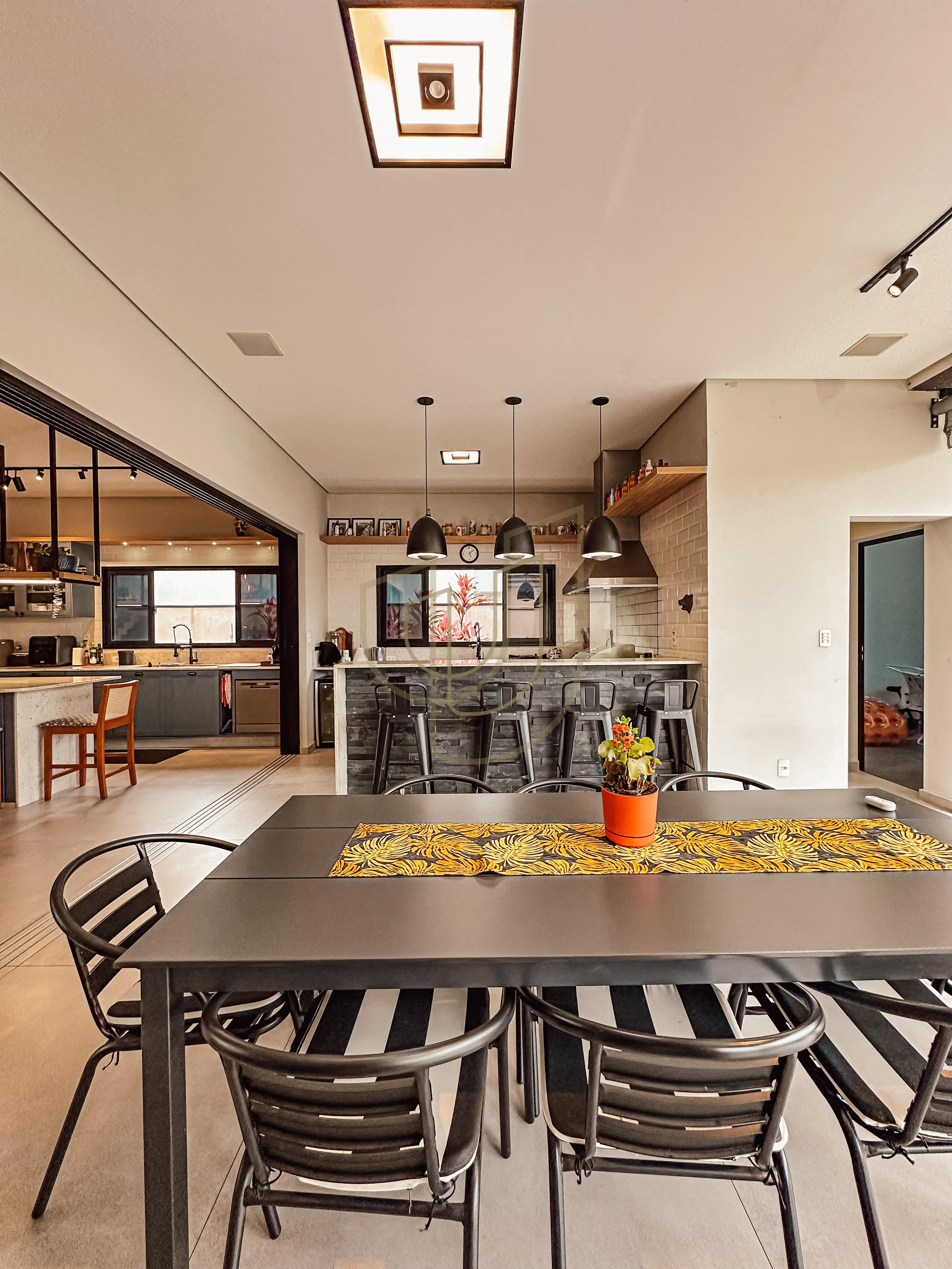 Casa com 4 Su&iacute;tes no Condom&iacute;nio Reserva da Barra Rua Trancoso São José dos Campos - 