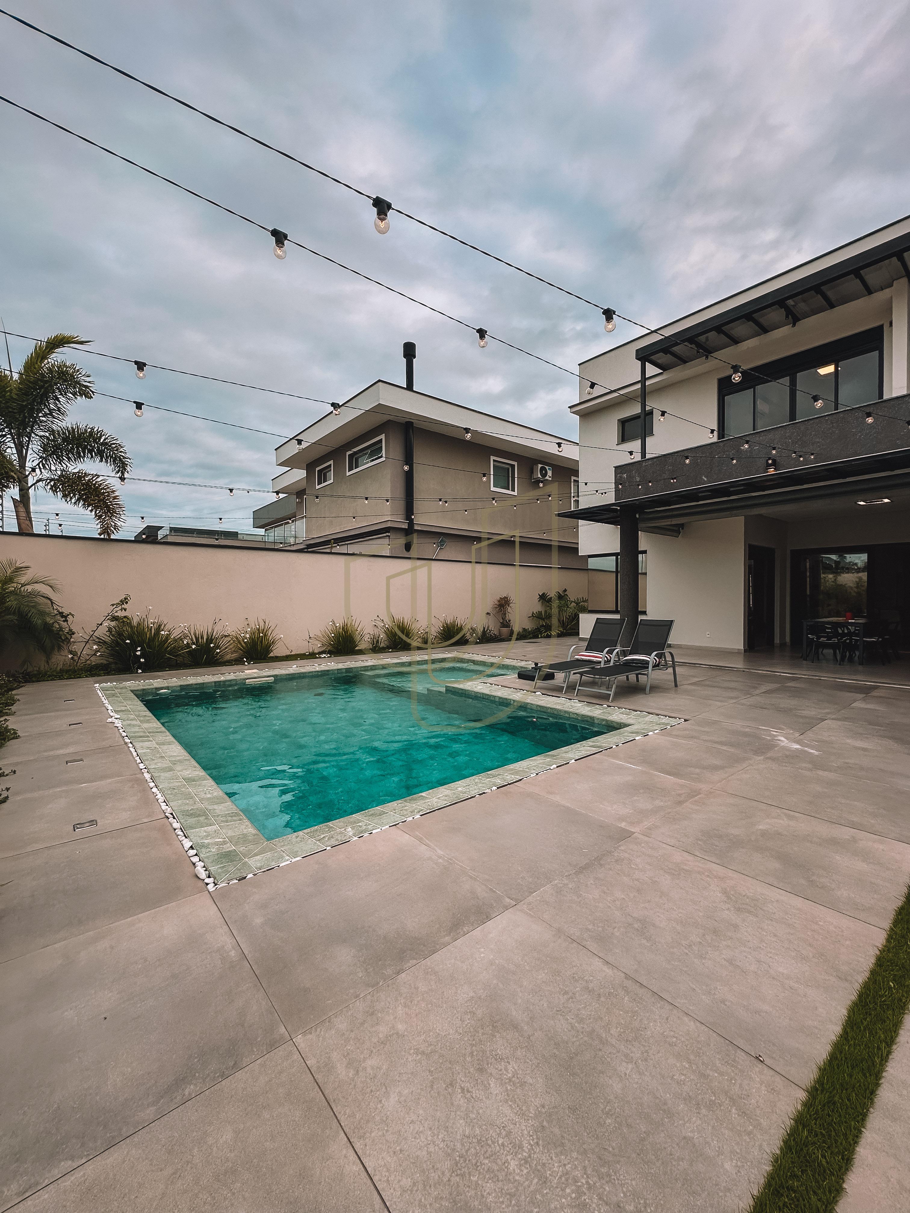 Casa com 4 Su&iacute;tes no Condom&iacute;nio Reserva da Barra Rua Trancoso São José dos Campos - 