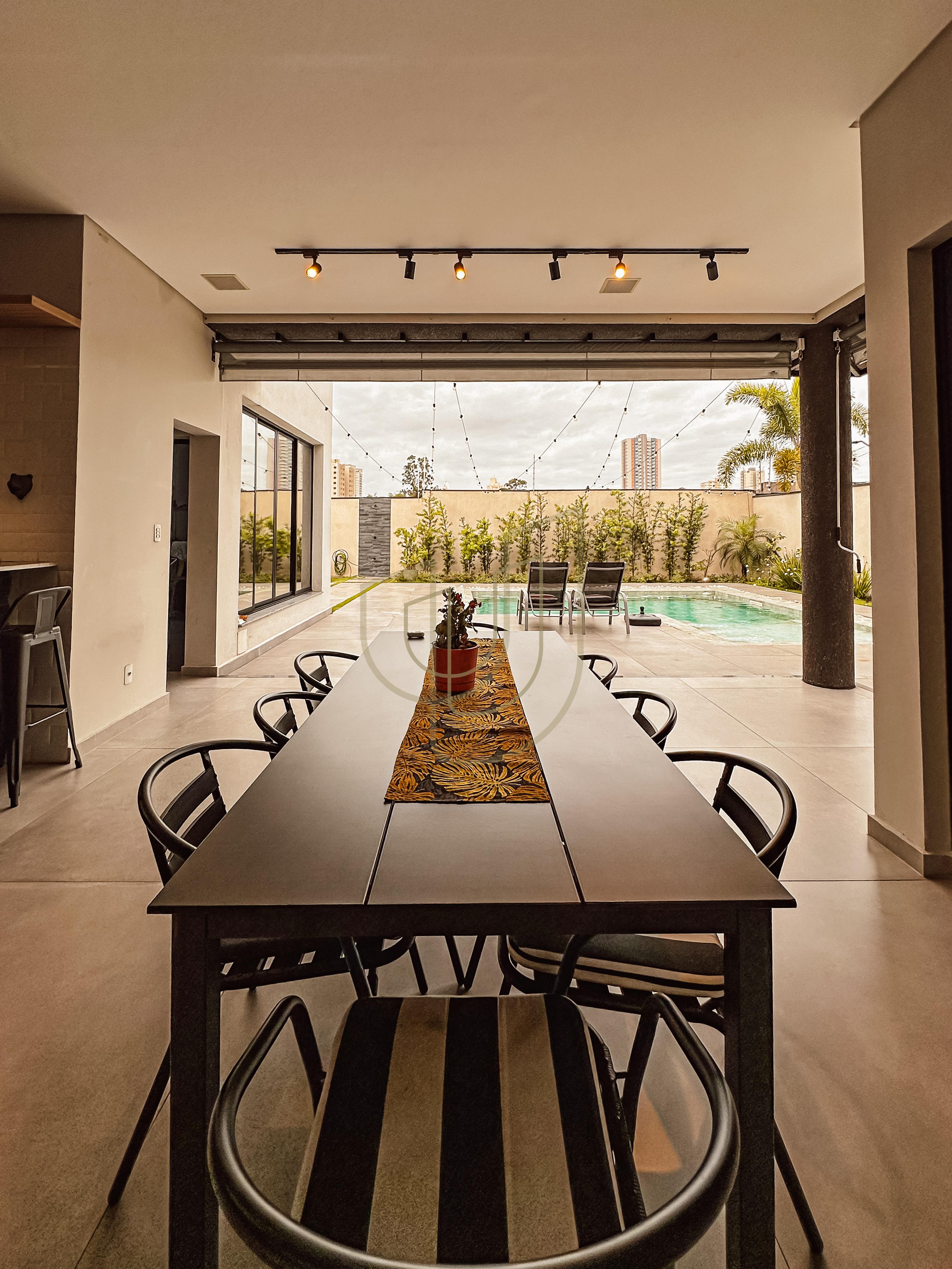 Casa com 4 Su&iacute;tes no Condom&iacute;nio Reserva da Barra Rua Trancoso São José dos Campos - 