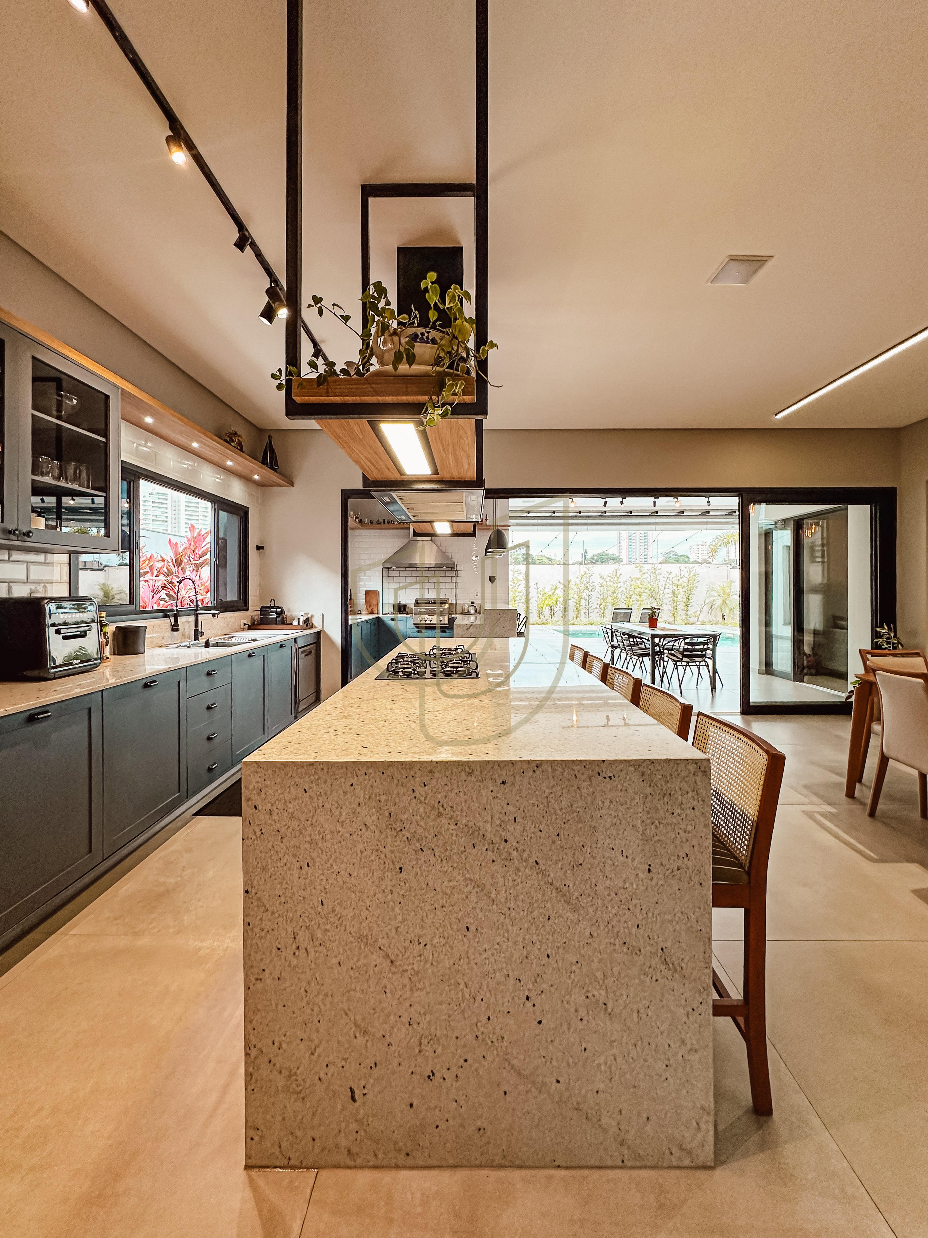 Casa com 4 Su&iacute;tes no Condom&iacute;nio Reserva da Barra Rua Trancoso São José dos Campos - 