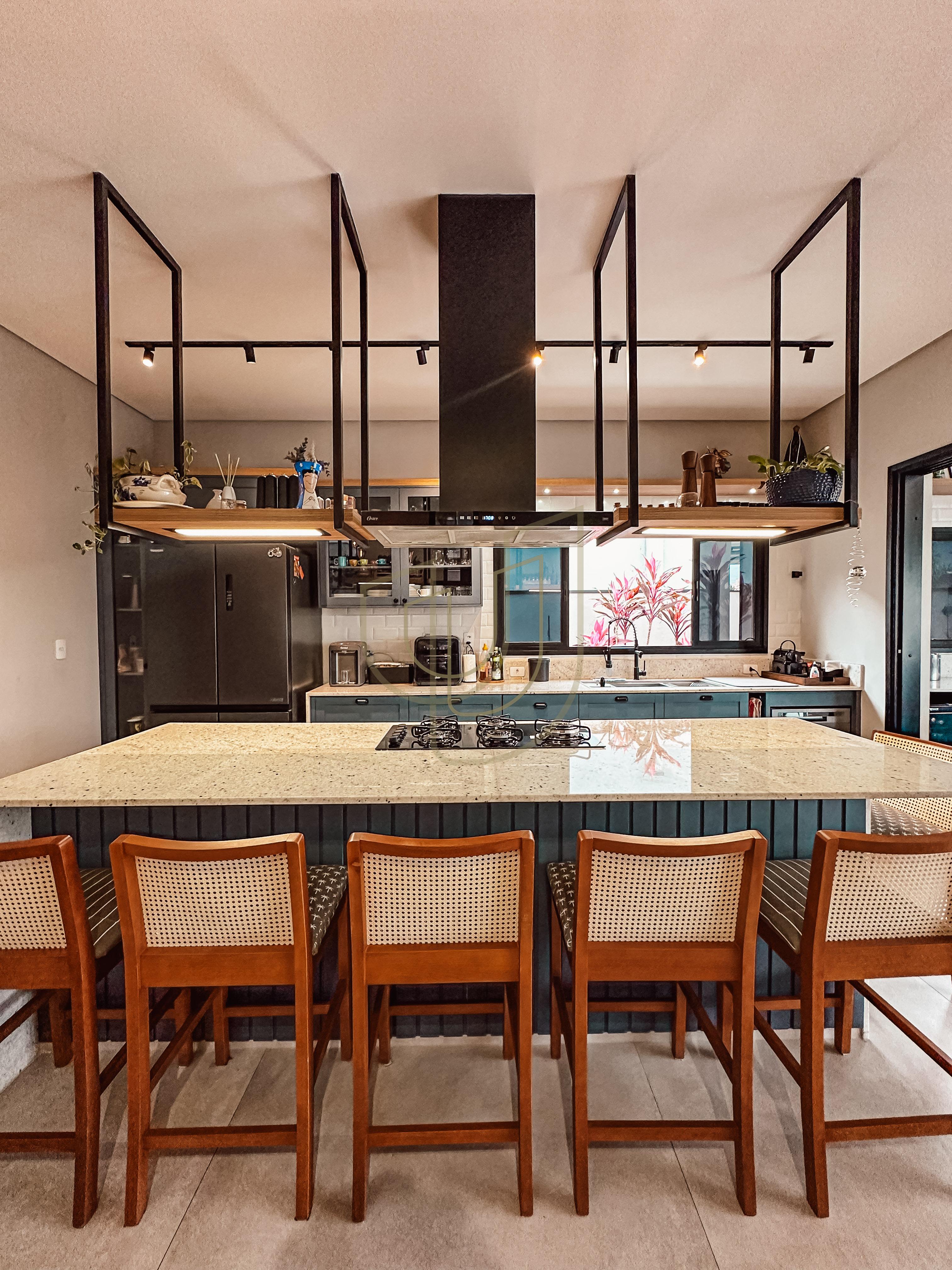 Casa com 4 Su&iacute;tes no Condom&iacute;nio Reserva da Barra Rua Trancoso São José dos Campos - 