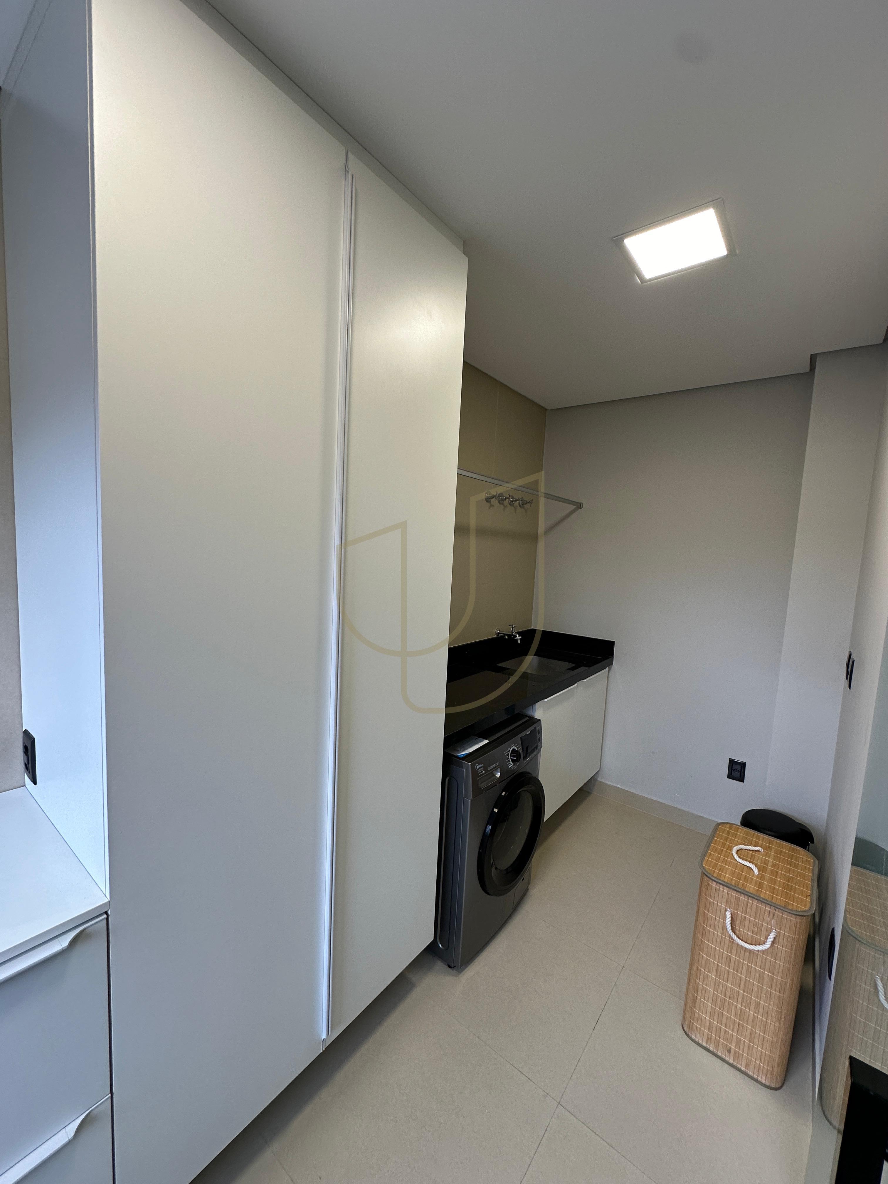 Casa com 3 Su&iacute;tes no Condom&iacute;nio Verana  São José dos Campos - 