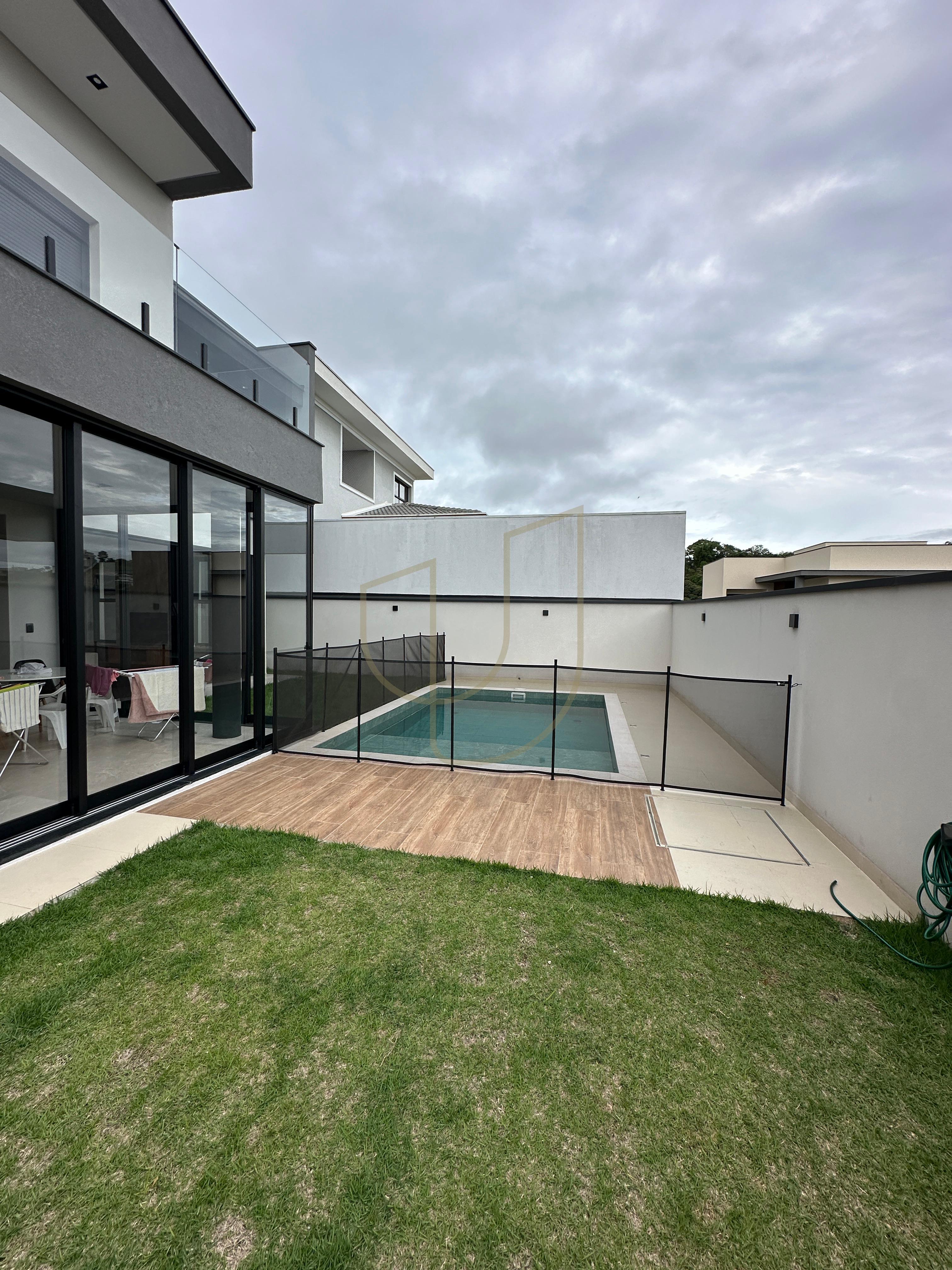 Casa com 3 Su&iacute;tes no Condom&iacute;nio Verana  São José dos Campos - 