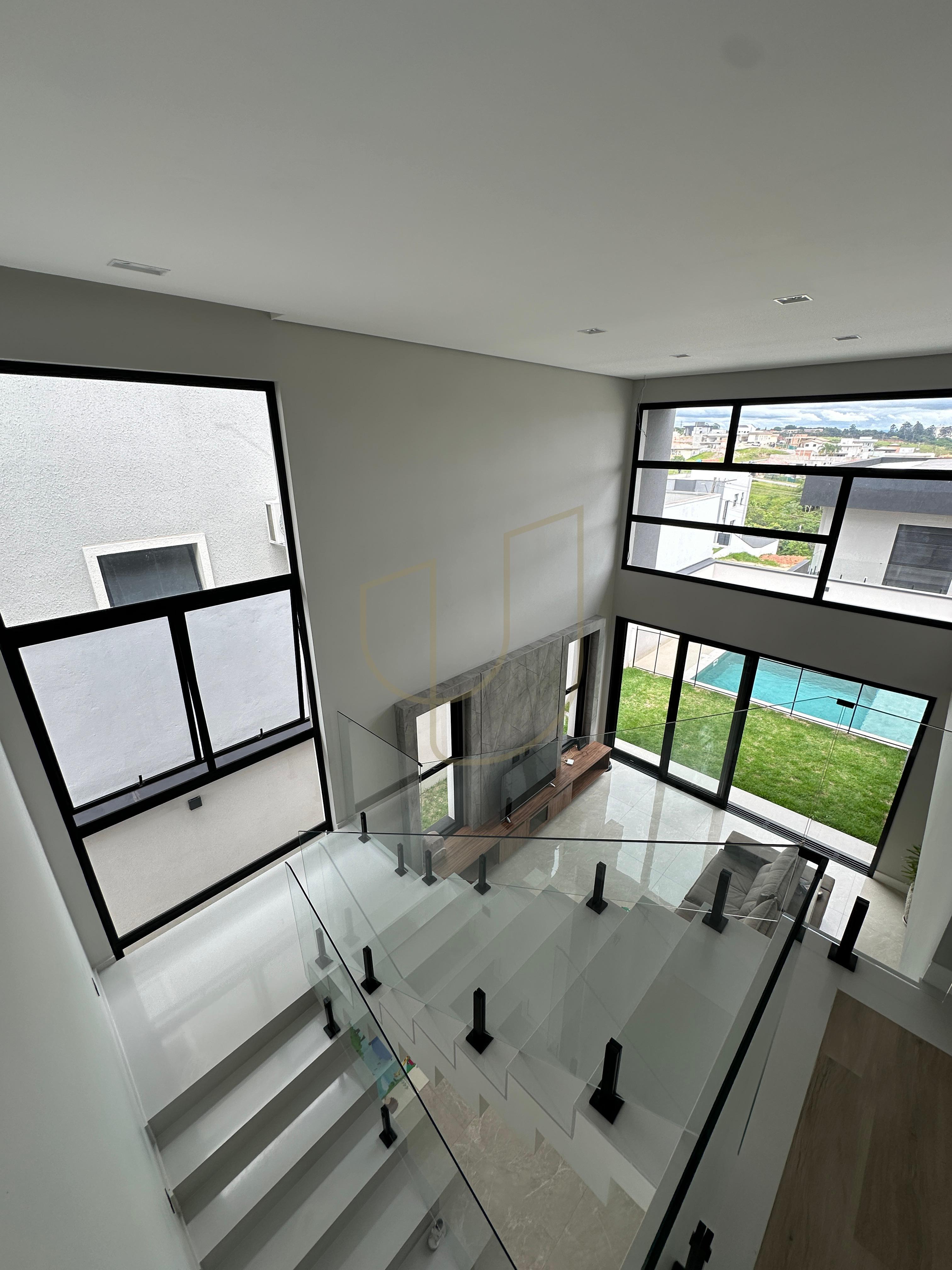 Casa com 3 Su&iacute;tes no Condom&iacute;nio Verana  São José dos Campos - 