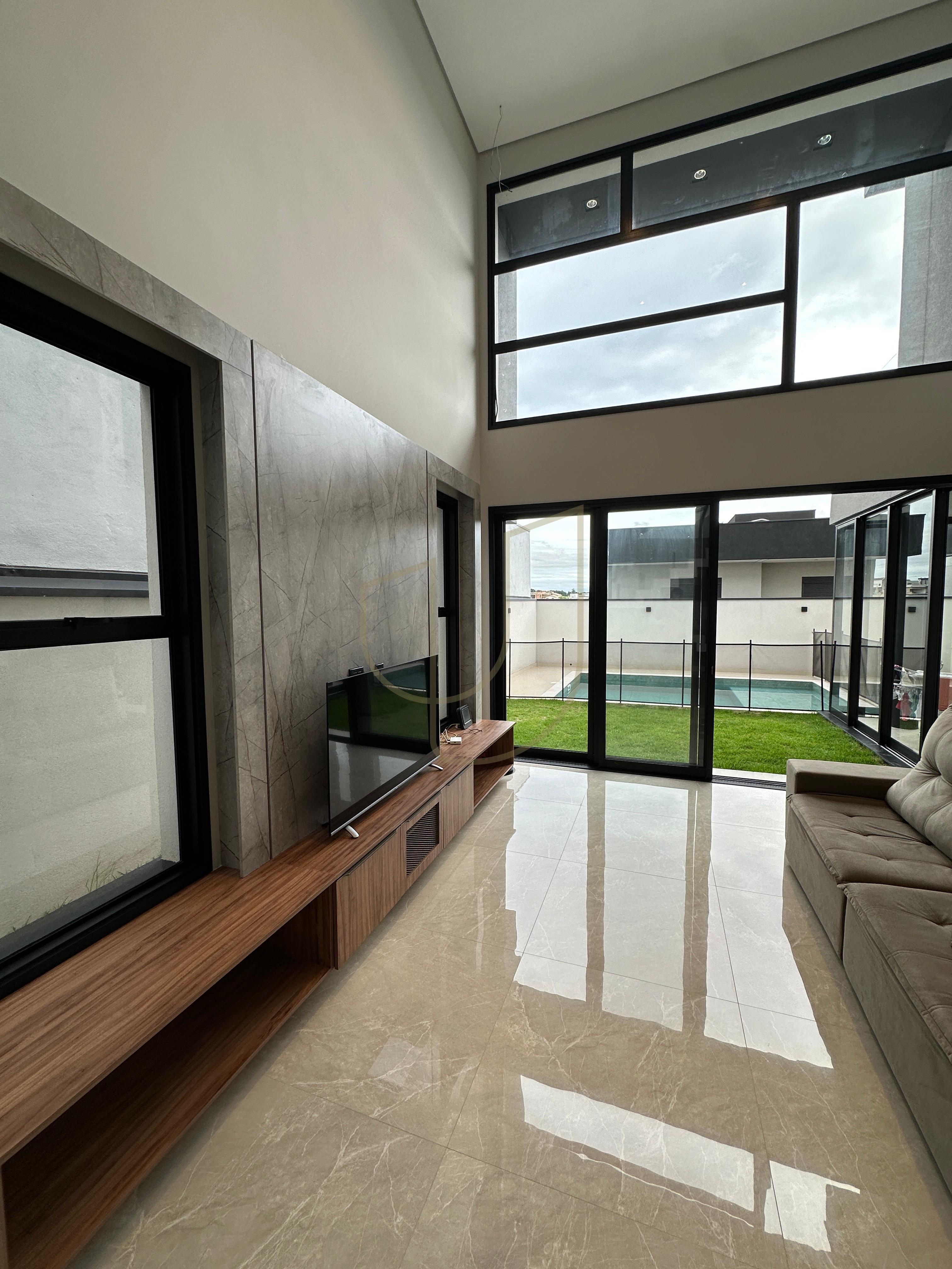 Casa com 3 Su&iacute;tes no Condom&iacute;nio Verana  São José dos Campos - 