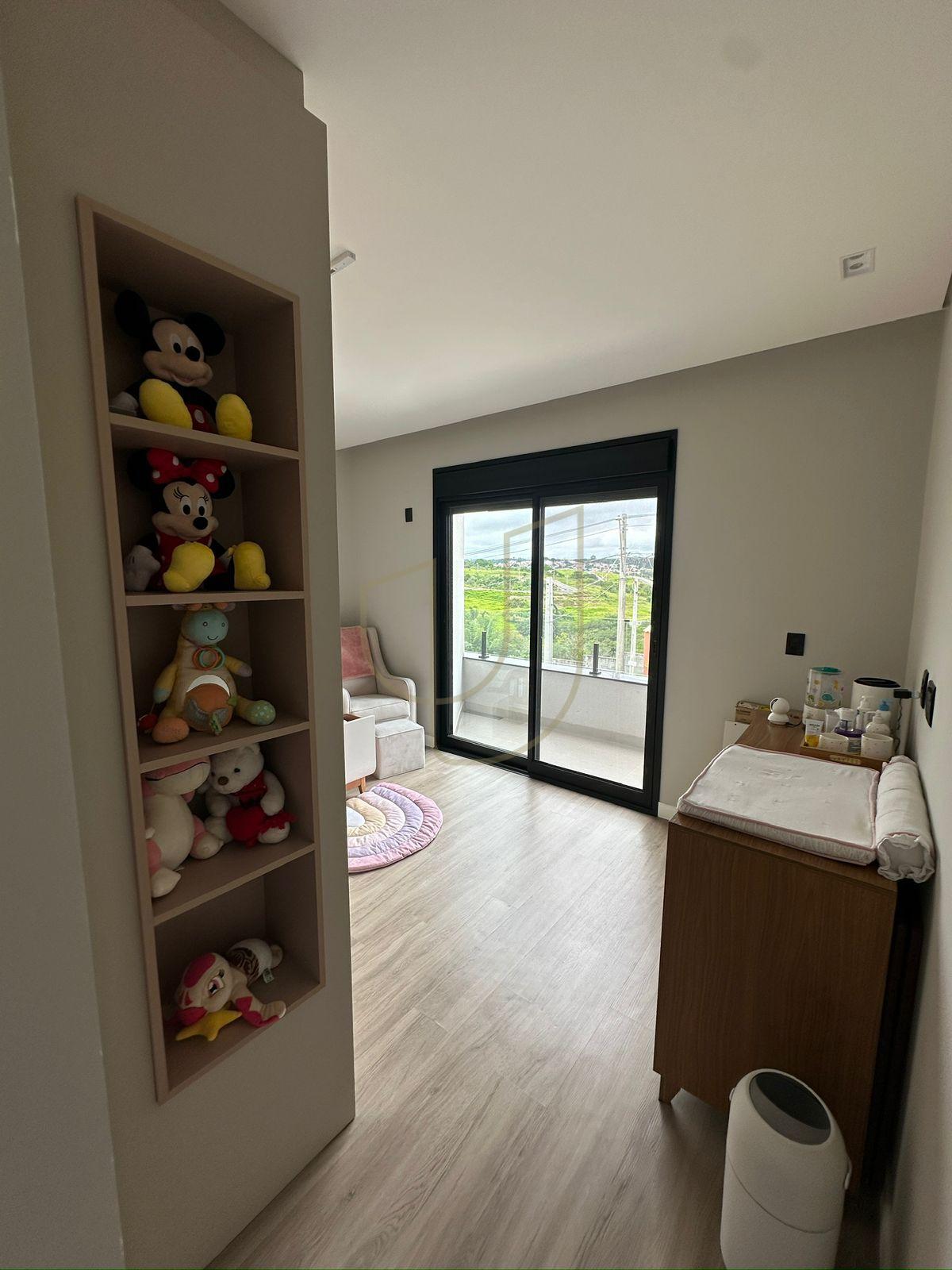 Casa com 3 Su&iacute;tes no Condom&iacute;nio Verana  São José dos Campos - 