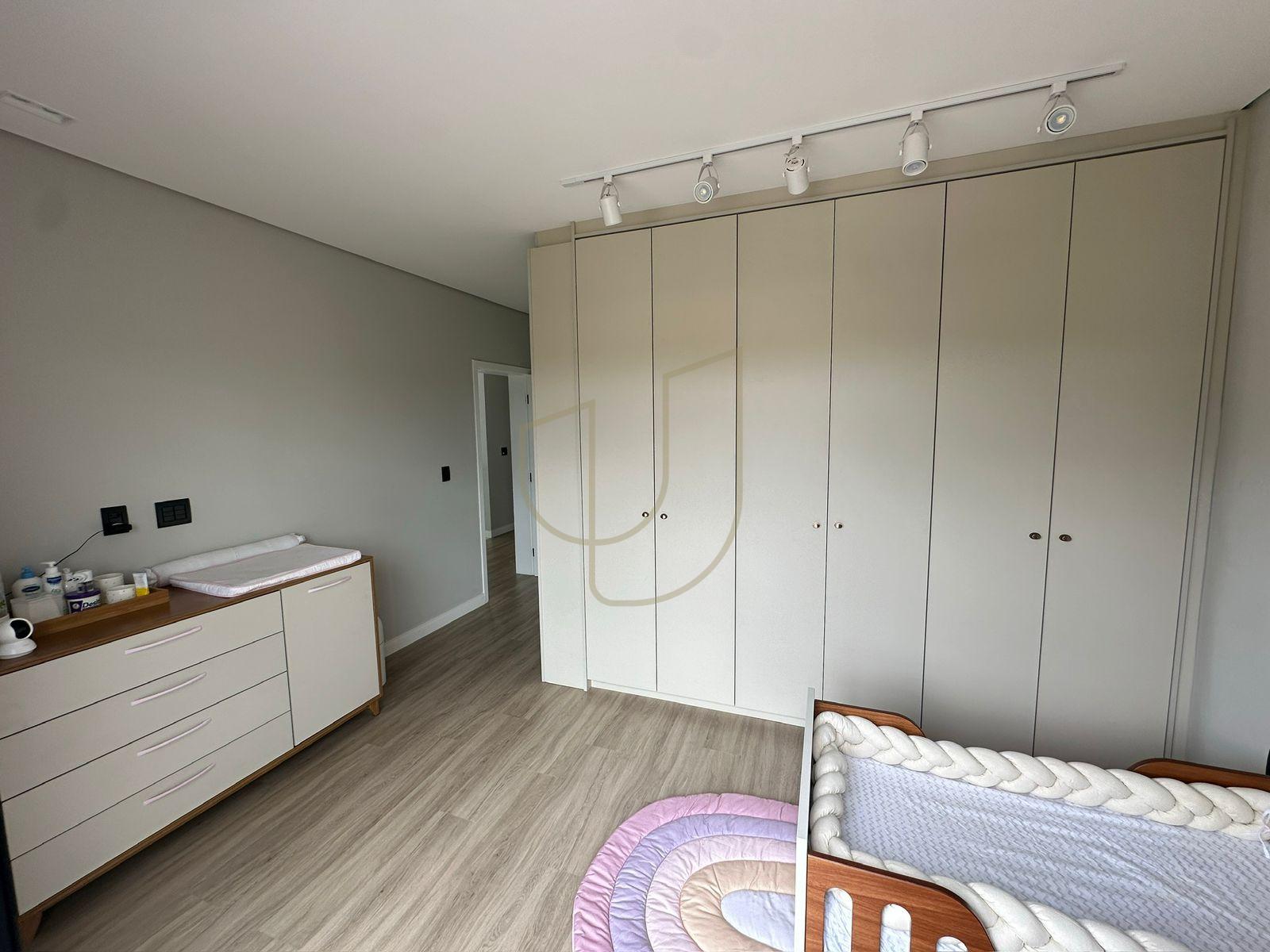 Casa com 3 Su&iacute;tes no Condom&iacute;nio Verana  São José dos Campos - 