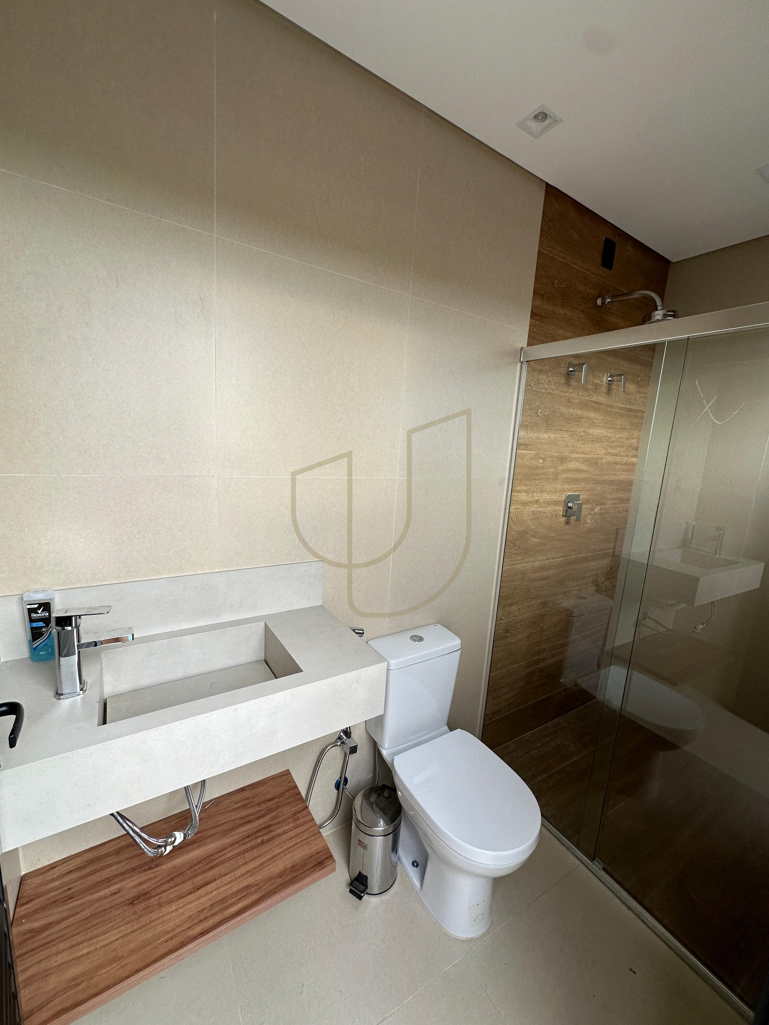 Casa com 3 Su&iacute;tes no Condom&iacute;nio Verana  São José dos Campos - 