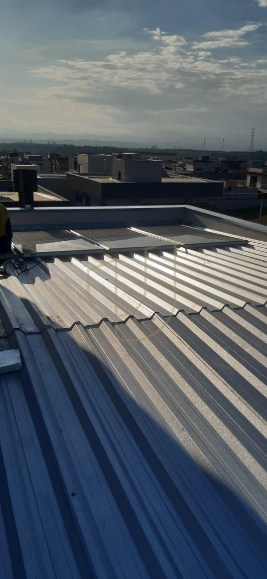 Casa com 3 Su&iacute;tes no Condom&iacute;nio Rud&aacute;  São José dos Campos - 