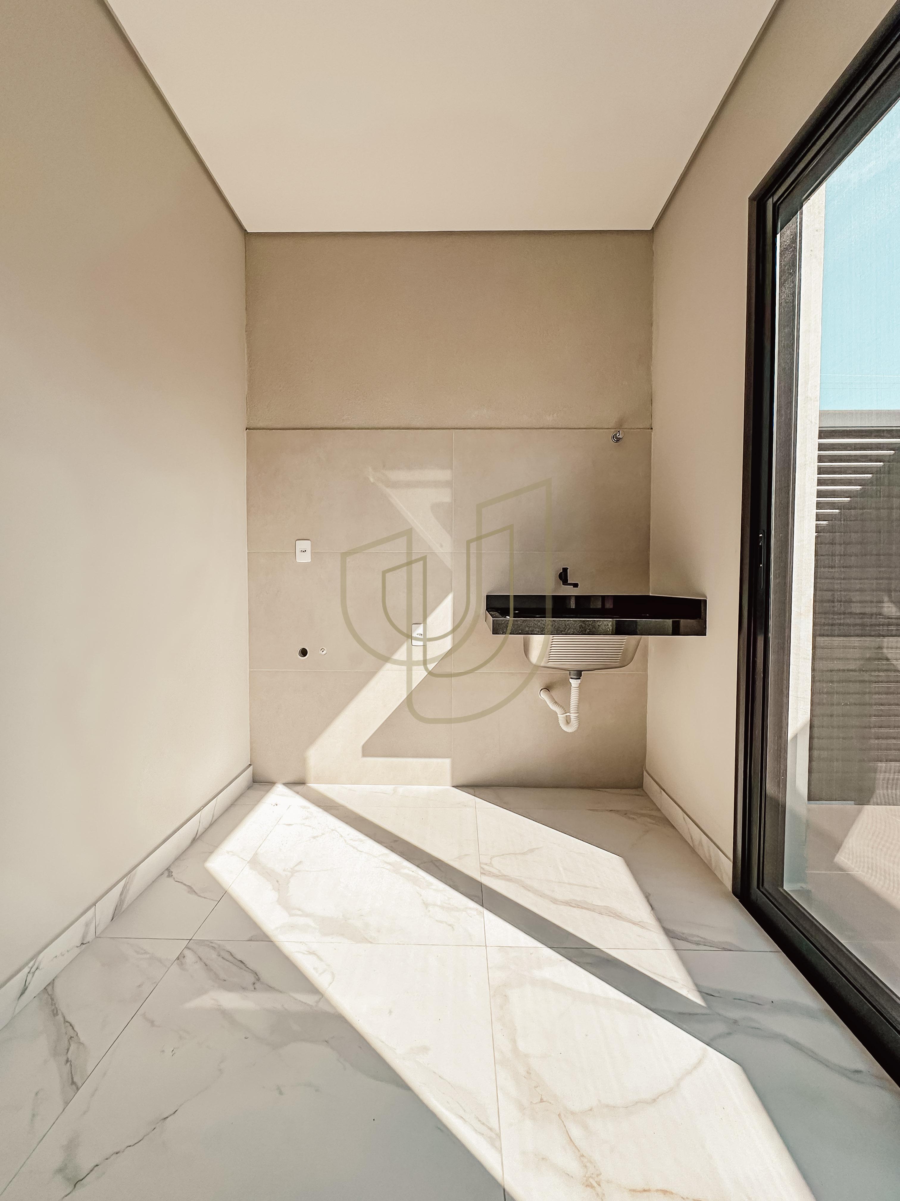 Casa T&eacute;rrea com 4 Su&iacute;tes no Condom&iacute;nio Vivant Urbanova Avenida Jerson de Moura Lopes São José dos Campos - 