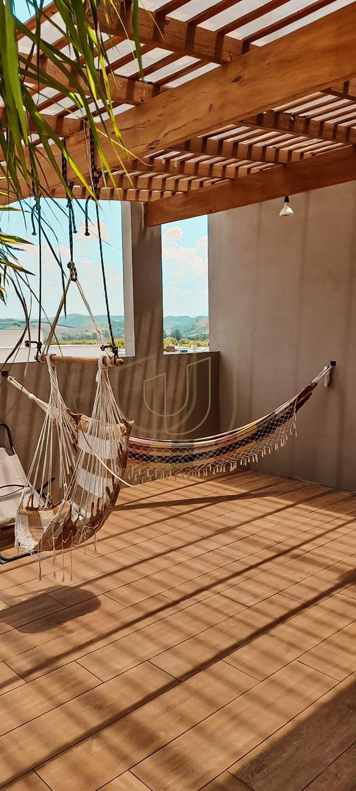 Casa T&eacute;rrea com 4 Su&iacute;tes no Condom&iacute;nio Residencial M&ocirc;naco Rua Joaquim Vieira Alves São José dos Campos - 