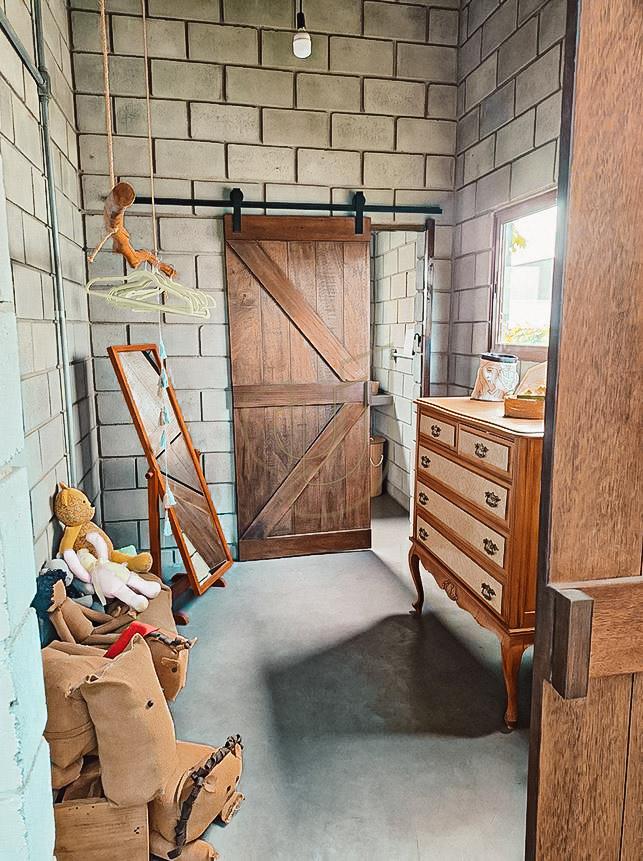 Casa T&eacute;rrea com 3 Su&iacute;tes no Condom&iacute;nio Residencial M&ocirc;naco Avenida Aquarela do Brasil São José dos Campos - 