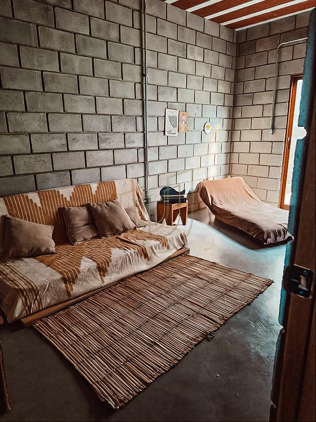 Casa T&eacute;rrea com 3 Su&iacute;tes no Condom&iacute;nio Residencial M&ocirc;naco Avenida Aquarela do Brasil São José dos Campos - 