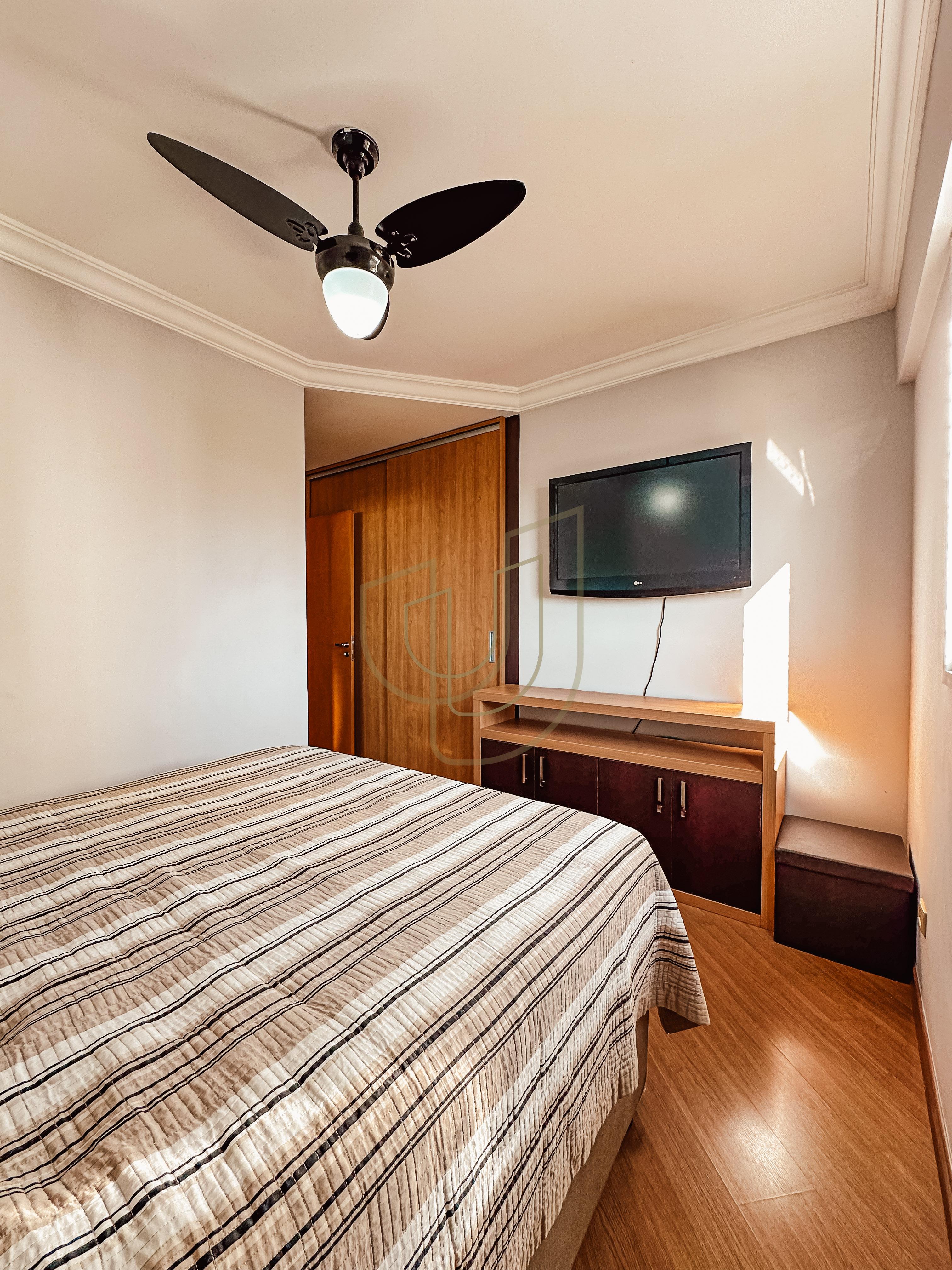 Apartamento com 2 Dormit&oacute;rios no Edif&iacute;cio Juquehy Avenida do Tubarão São José dos Campos - 