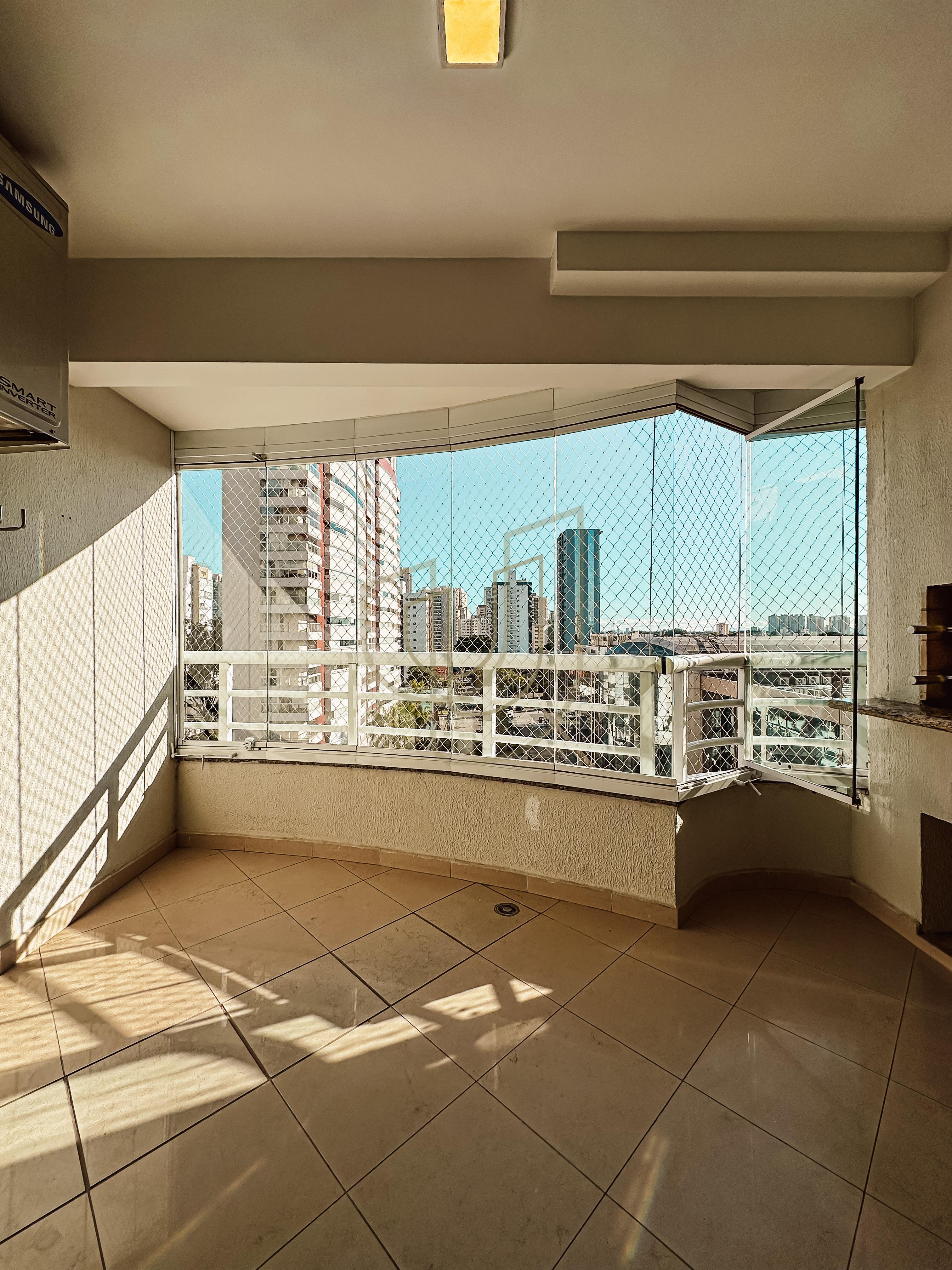 Apartamento com 2 Dormit&oacute;rios no Edif&iacute;cio Juquehy Avenida do Tubarão São José dos Campos - 