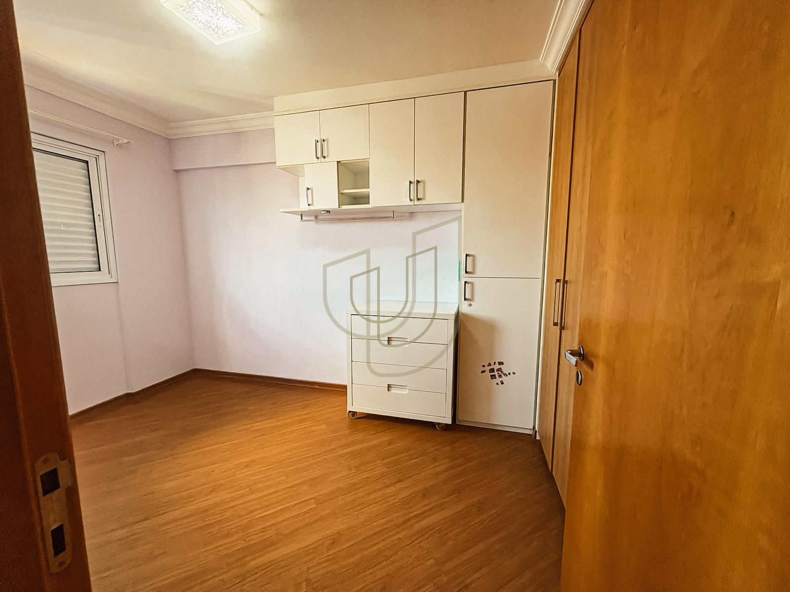 Apartamento com 2 Dormit&oacute;rios no Edif&iacute;cio Juquehy Avenida do Tubarão São José dos Campos - 