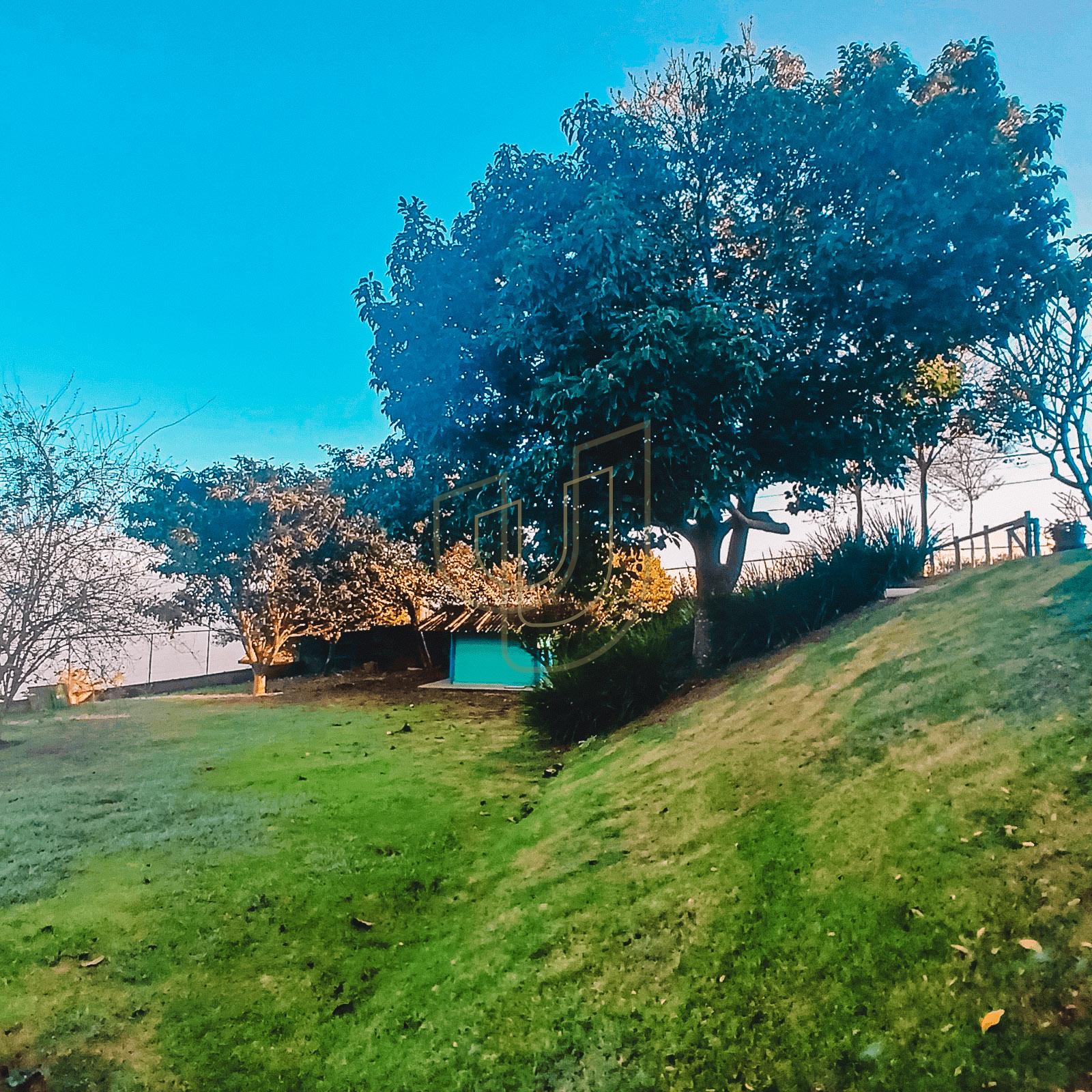 Casa com 3 Su&iacute;tes no Condom&iacute;nio Recanto Santa B&aacute;rbara Rod. dos Tamoios, km 22,5 - Tapanhão JAMBEIRO - 