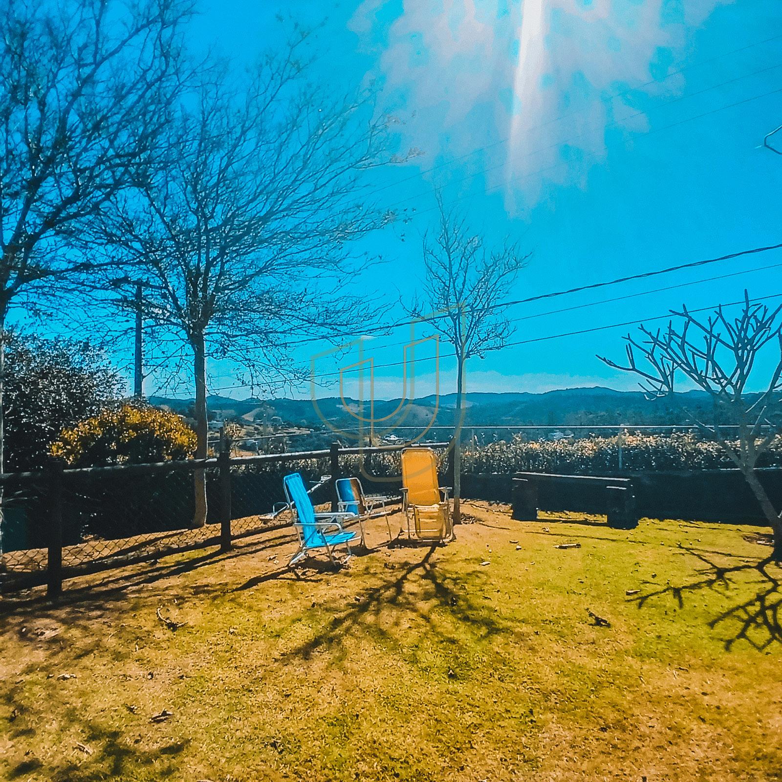 Casa com 3 Su&iacute;tes no Condom&iacute;nio Recanto Santa B&aacute;rbara Rod. dos Tamoios, km 22,5 - Tapanhão JAMBEIRO - 