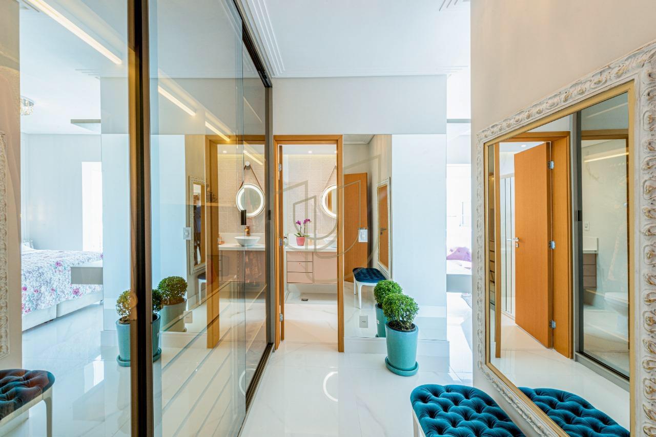 Apartamento com 3 Su&iacute;tes no Edif&iacute;cio Celebrity Rua Bárbara Knippelberg Loureiro São José dos Campos - 