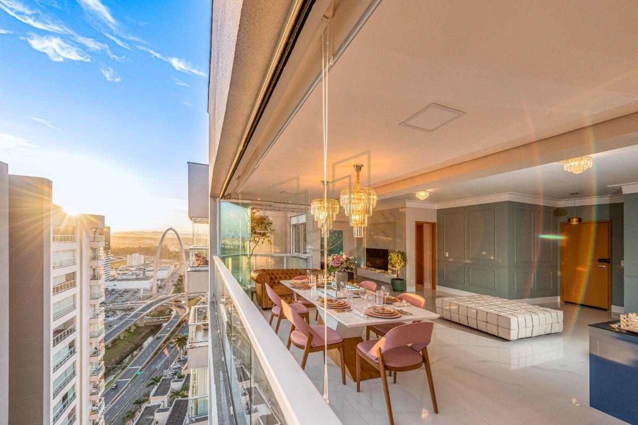 Apartamento com 3 Su&iacute;tes no Edif&iacute;cio Celebrity Rua Bárbara Knippelberg Loureiro São José dos Campos - 