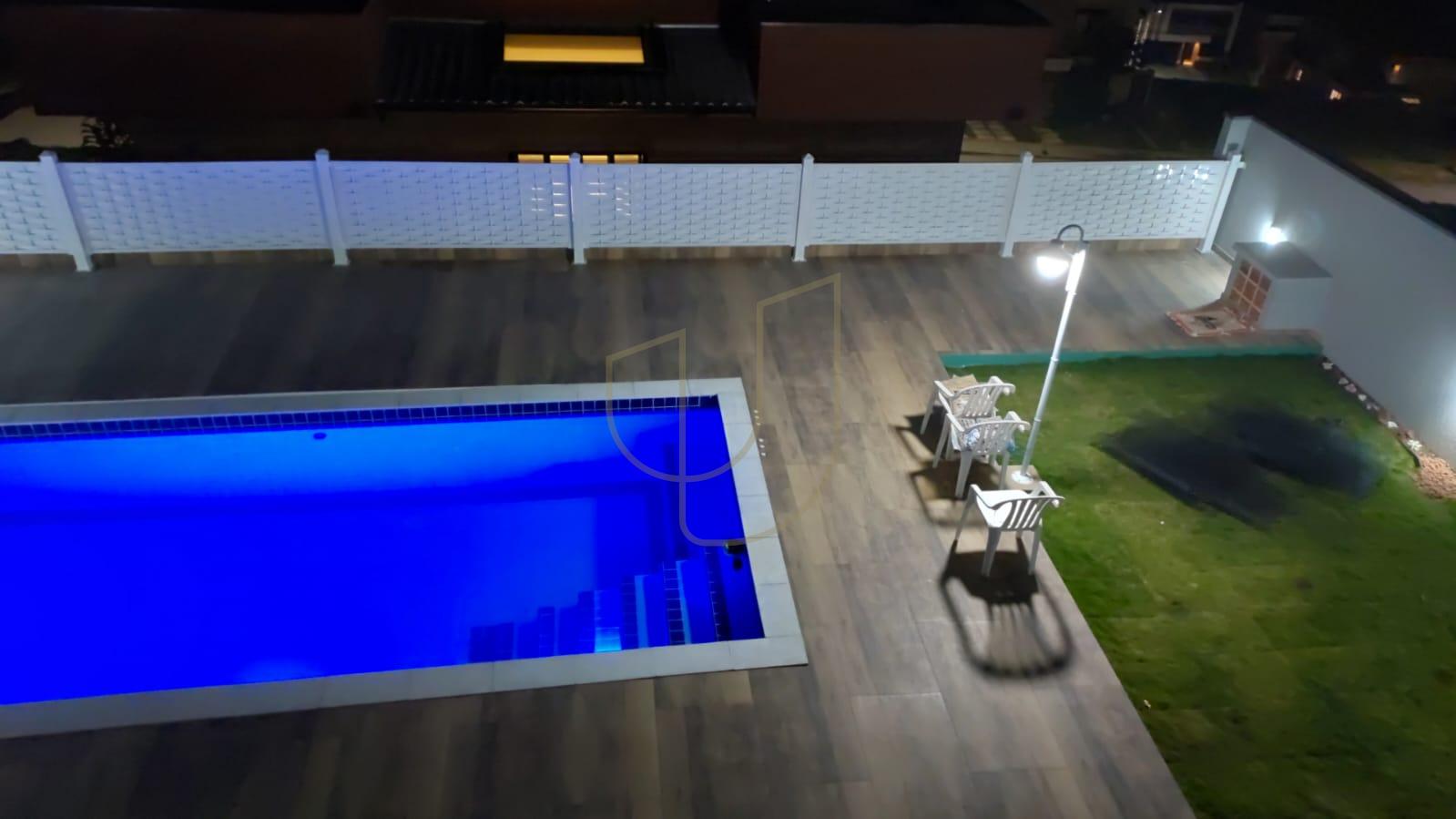 Casa com 3 Su&iacute;tes no Residencial Jaguary Avenida Aquarela do Brasil São José dos Campos - 