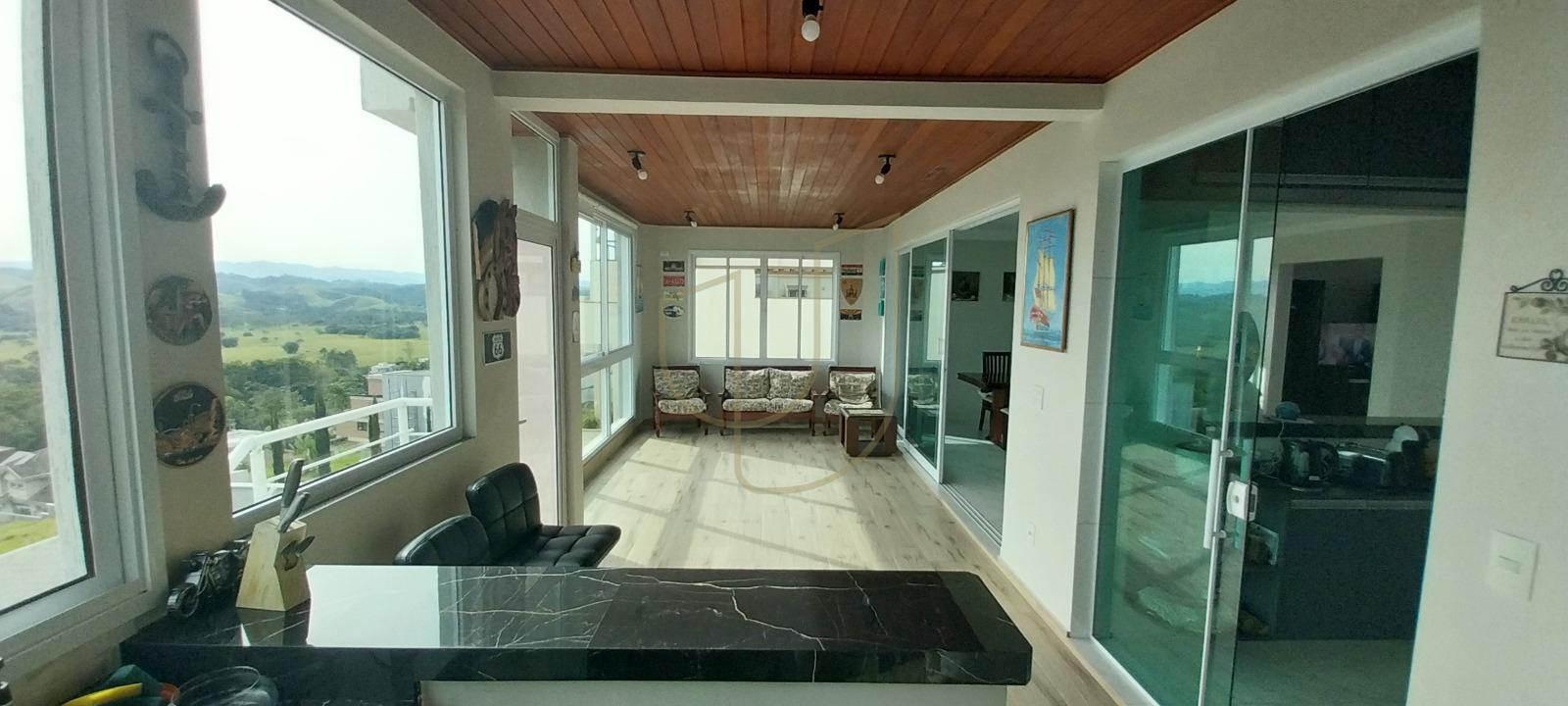 Casa com 3 Su&iacute;tes no Residencial Jaguary Avenida Aquarela do Brasil São José dos Campos - 