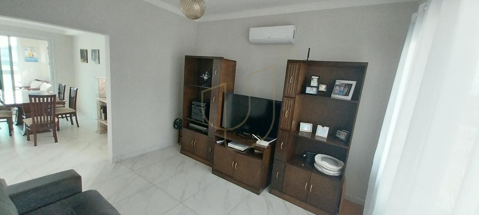 Casa com 3 Su&iacute;tes no Residencial Jaguary Avenida Aquarela do Brasil São José dos Campos - 