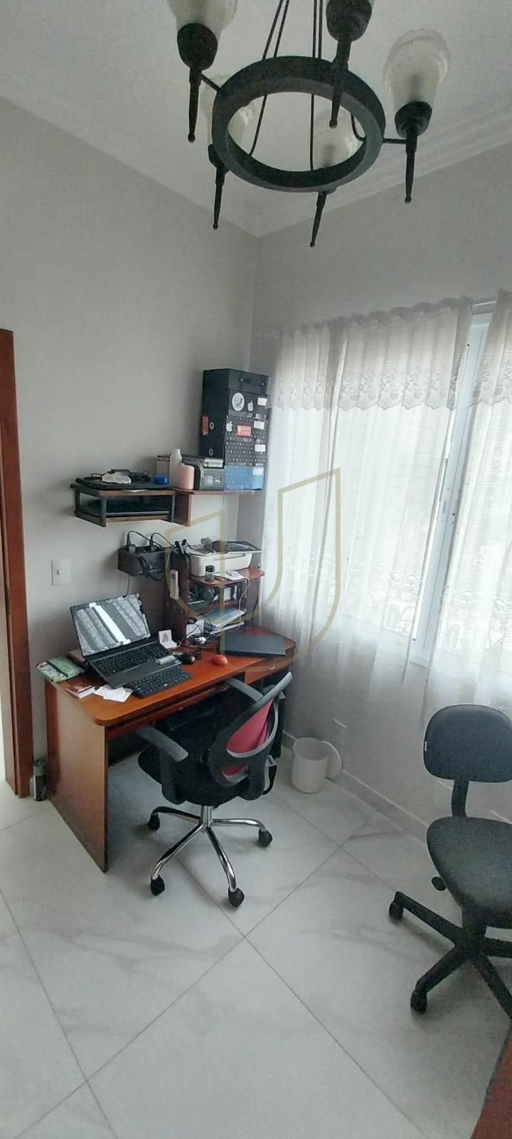 Casa com 3 Su&iacute;tes no Residencial Jaguary Avenida Aquarela do Brasil São José dos Campos - 