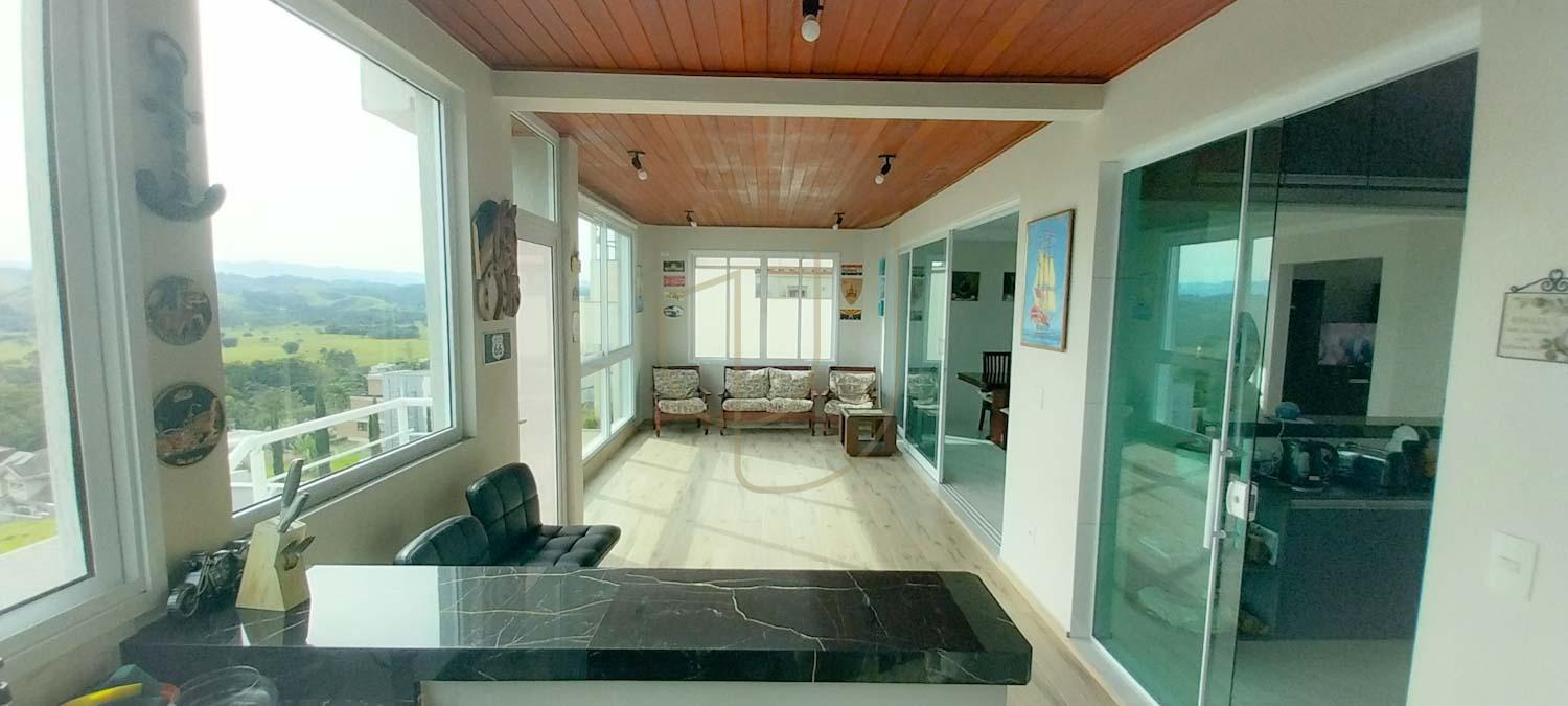 Casa com 3 Su&iacute;tes no Residencial Jaguary Avenida Aquarela do Brasil São José dos Campos - 