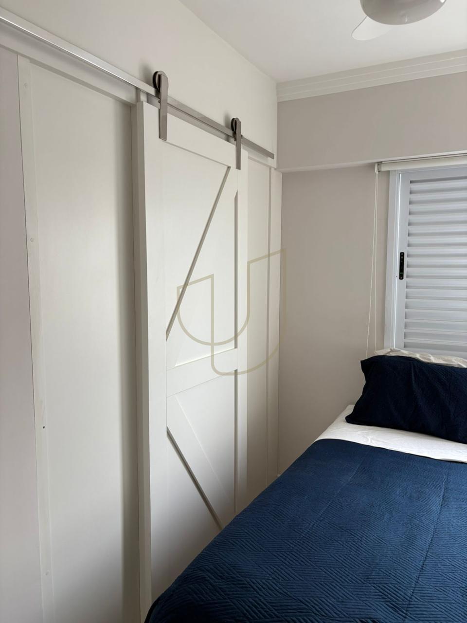 Apartamento com 3 Dormit&oacute;rios no Edif&iacute;cio Adri&aacute;tico Rua Icatu São José dos Campos - 