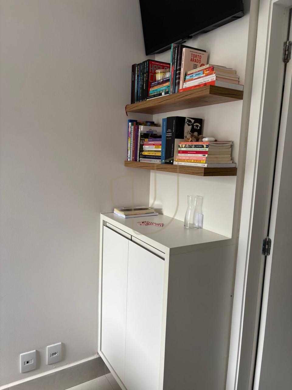 Apartamento com 3 Dormit&oacute;rios no Edif&iacute;cio Adri&aacute;tico Rua Icatu São José dos Campos - 