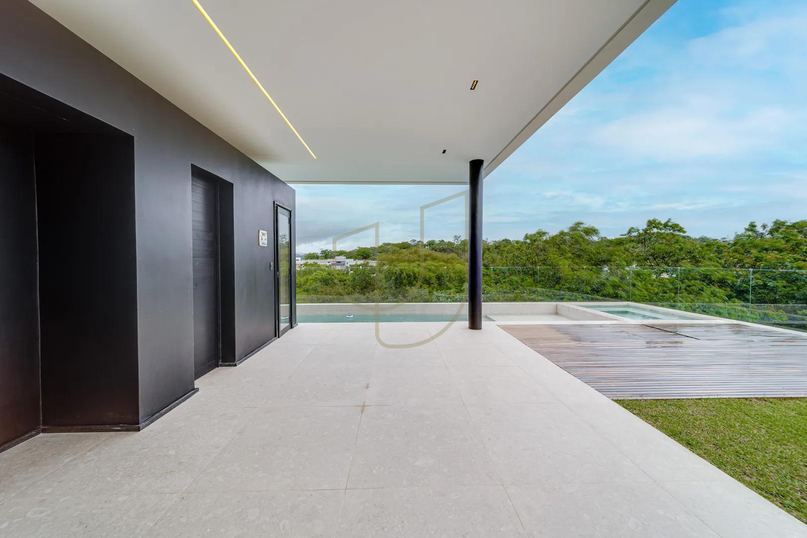 Casa com 4 Su&iacute;tes no Alphaville II  São José dos Campos - 