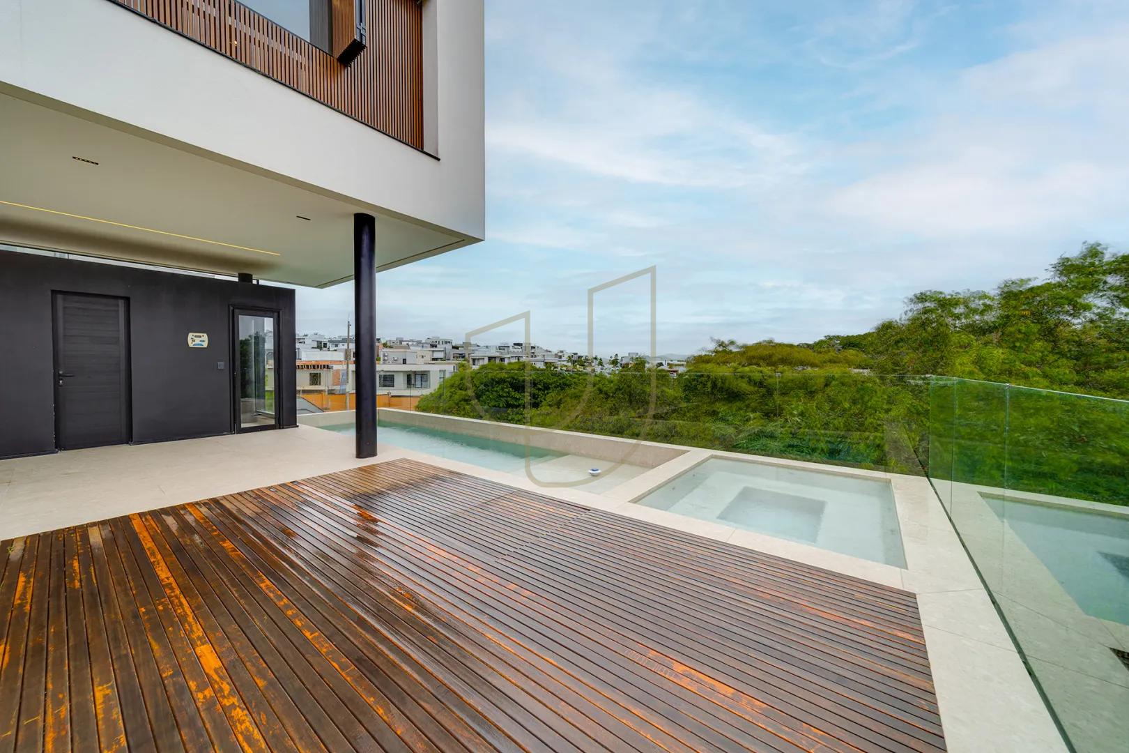 Casa com 4 Su&iacute;tes no Alphaville II  São José dos Campos - 