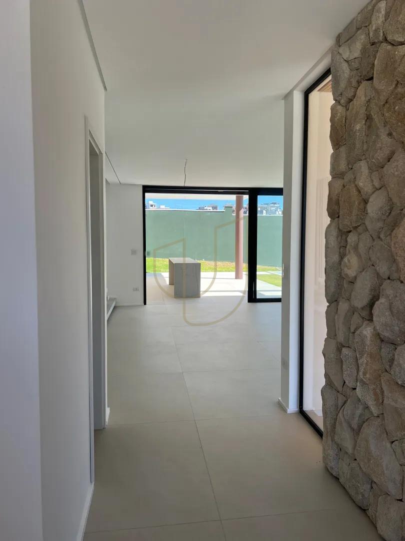 Casa com 4 Su&iacute;tes no Condom&iacute;nio Residencial M&ocirc;naco Avenida Aquarela do Brasil São José dos Campos - 