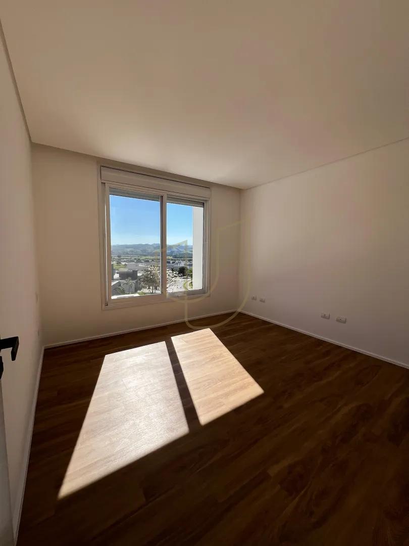 Casa com 4 Su&iacute;tes no Condom&iacute;nio Residencial M&ocirc;naco Avenida Aquarela do Brasil São José dos Campos - 