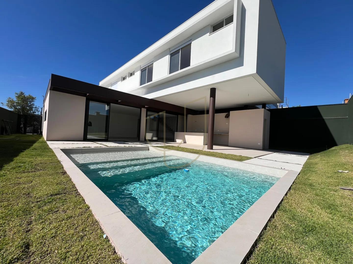 Casa com 4 Su&iacute;tes no Condom&iacute;nio Residencial M&ocirc;naco Avenida Aquarela do Brasil São José dos Campos - 