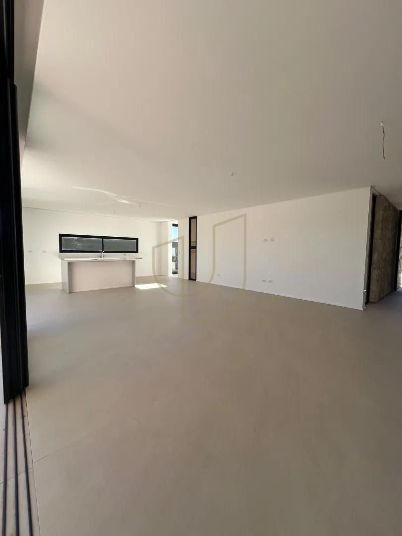 Casa com 4 Su&iacute;tes no Condom&iacute;nio Residencial M&ocirc;naco Avenida Aquarela do Brasil São José dos Campos - 